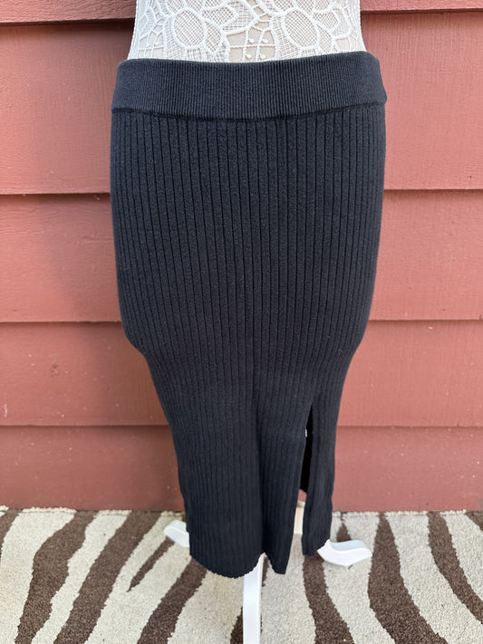 Abercrombie & Fitch Black Ribbed Knit Midi Skirt