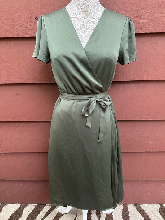 Banana Republic Sage Green Pleated Wrap Midi Dress Quiet Luxury Soft