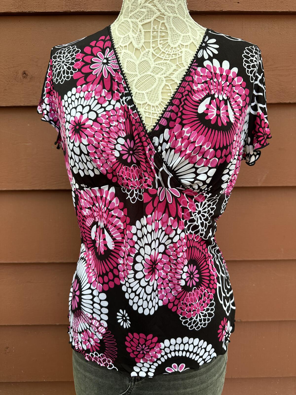 Perseption Concepts Floral Print V Neck Top
