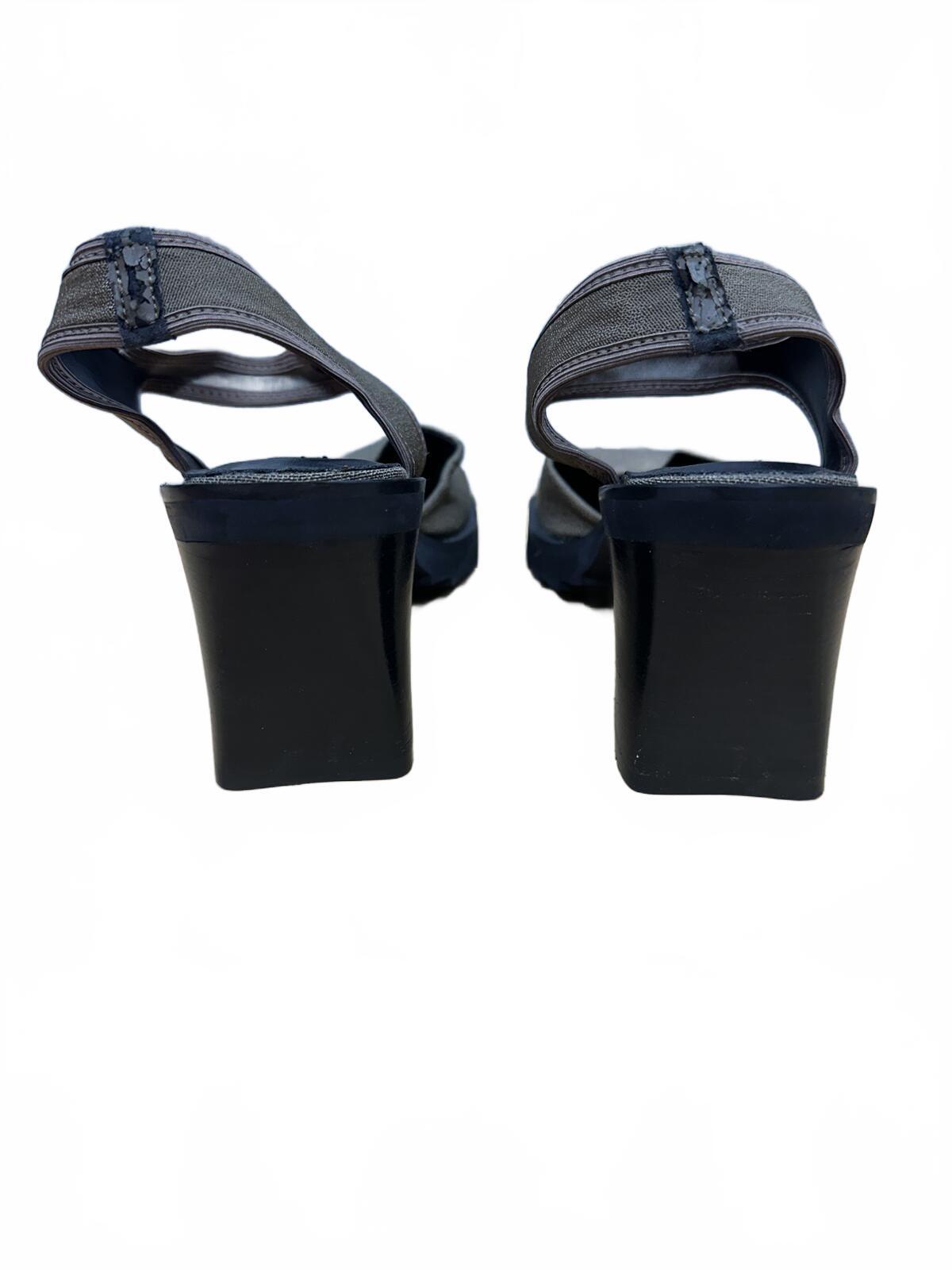 Gloria Vanderbilt Chunky Heel Ankle Strap Sandals in Brown and Black