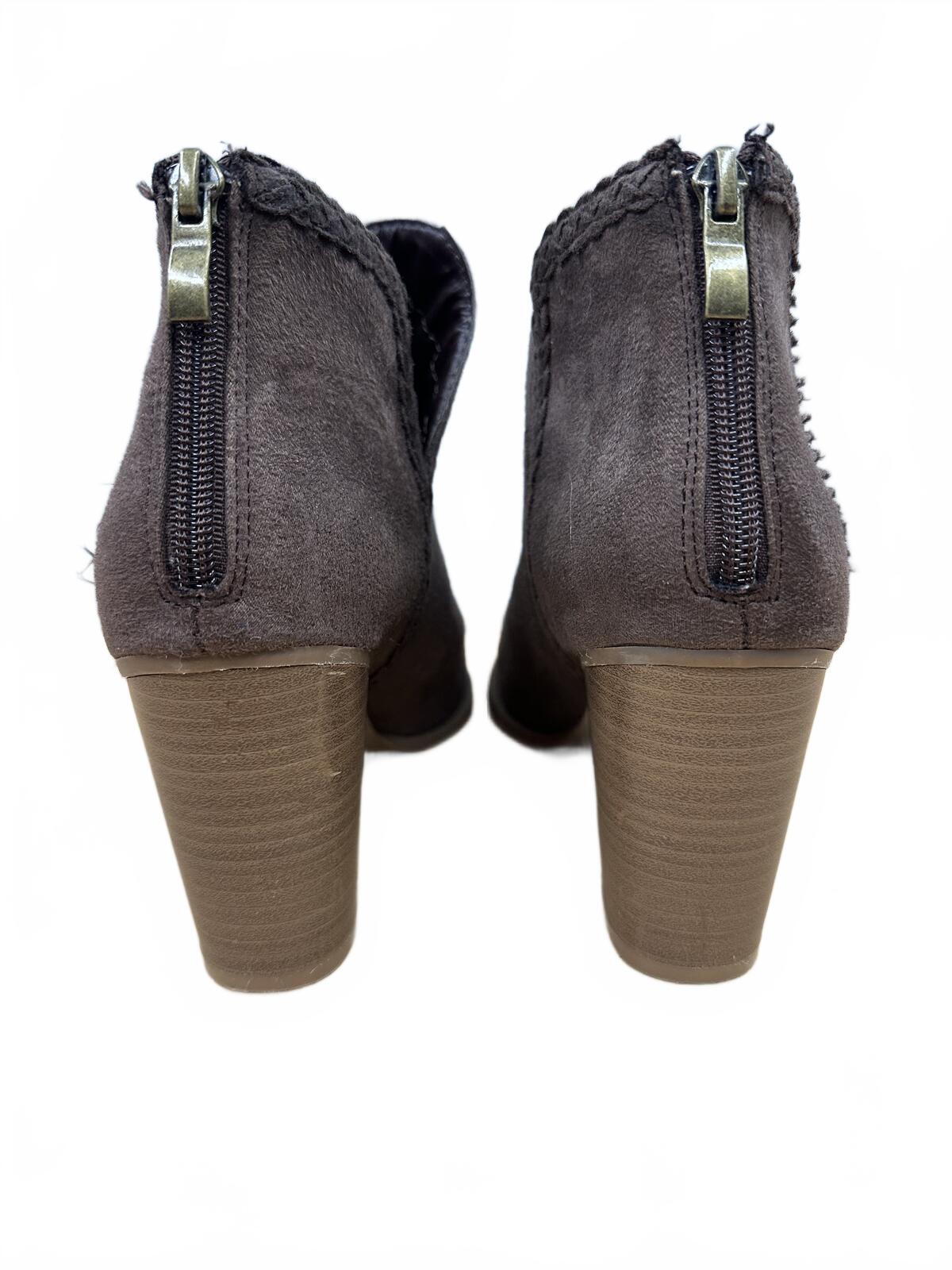 Chic Suede Ankle Boots with Back Zipper