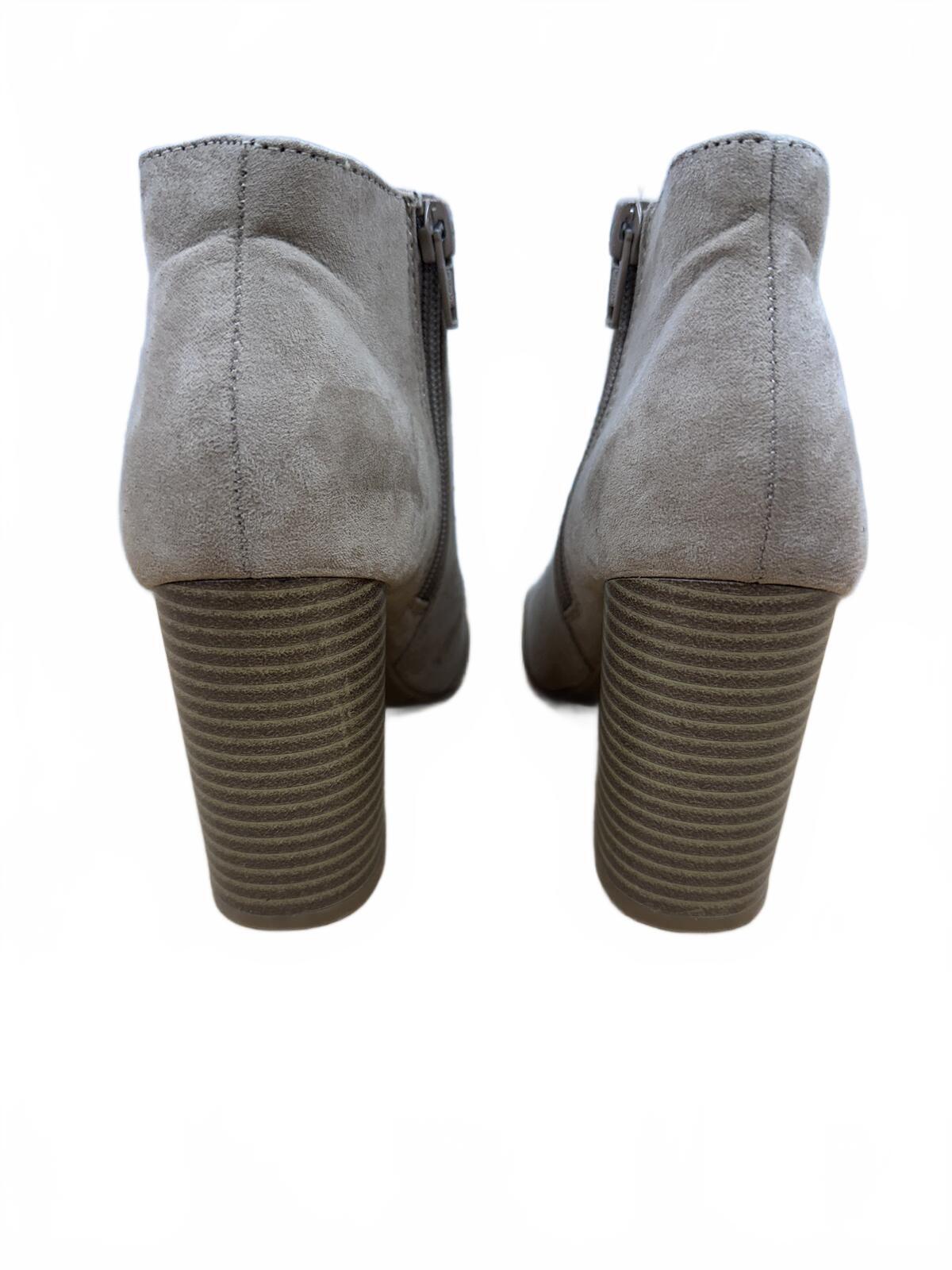 Apt. 9 Gray Suede Peep Toe Ankle Booties