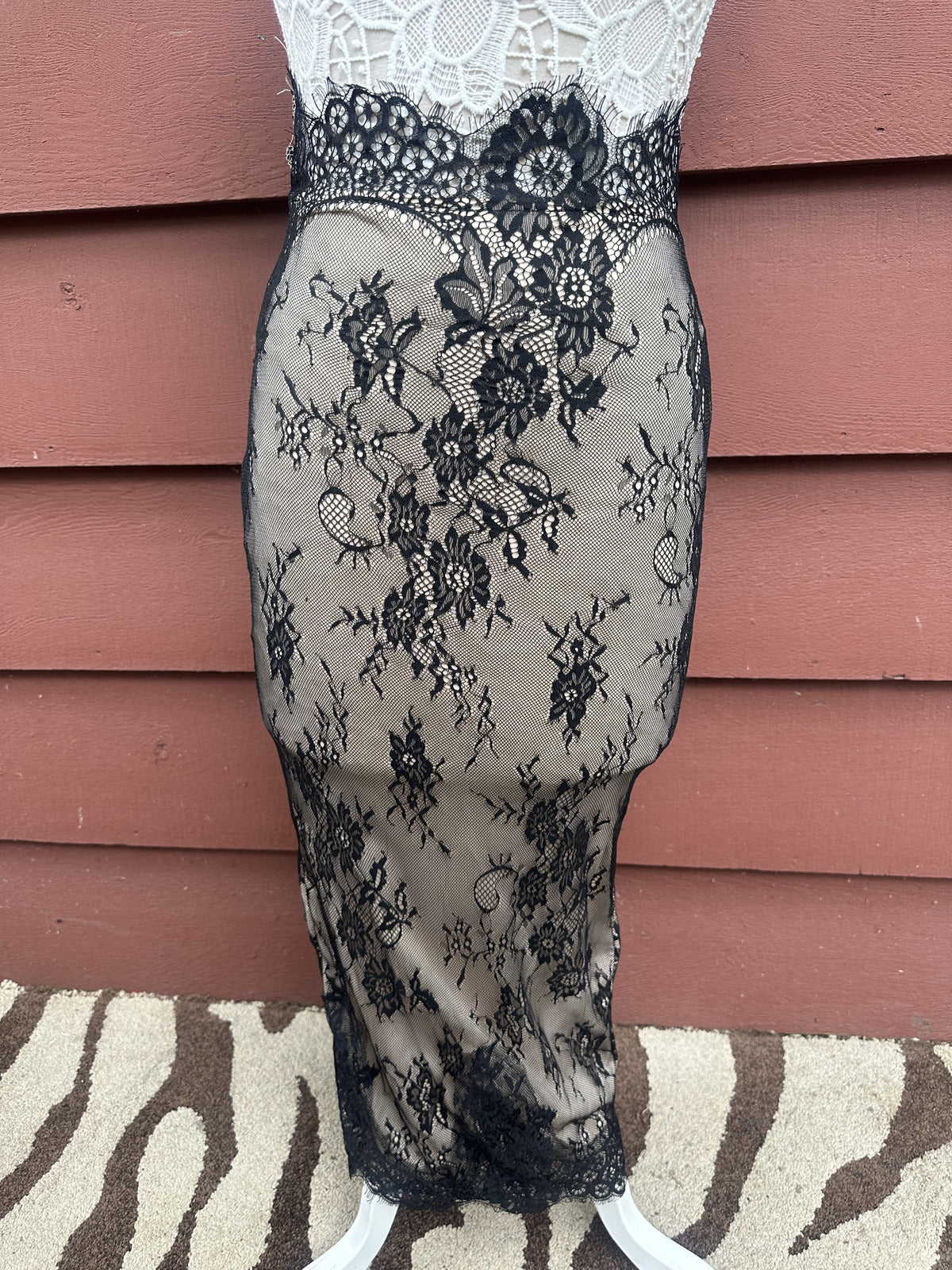 Evening Chantilly Lace Maxi Skirt Cream and Black Elegant Avant