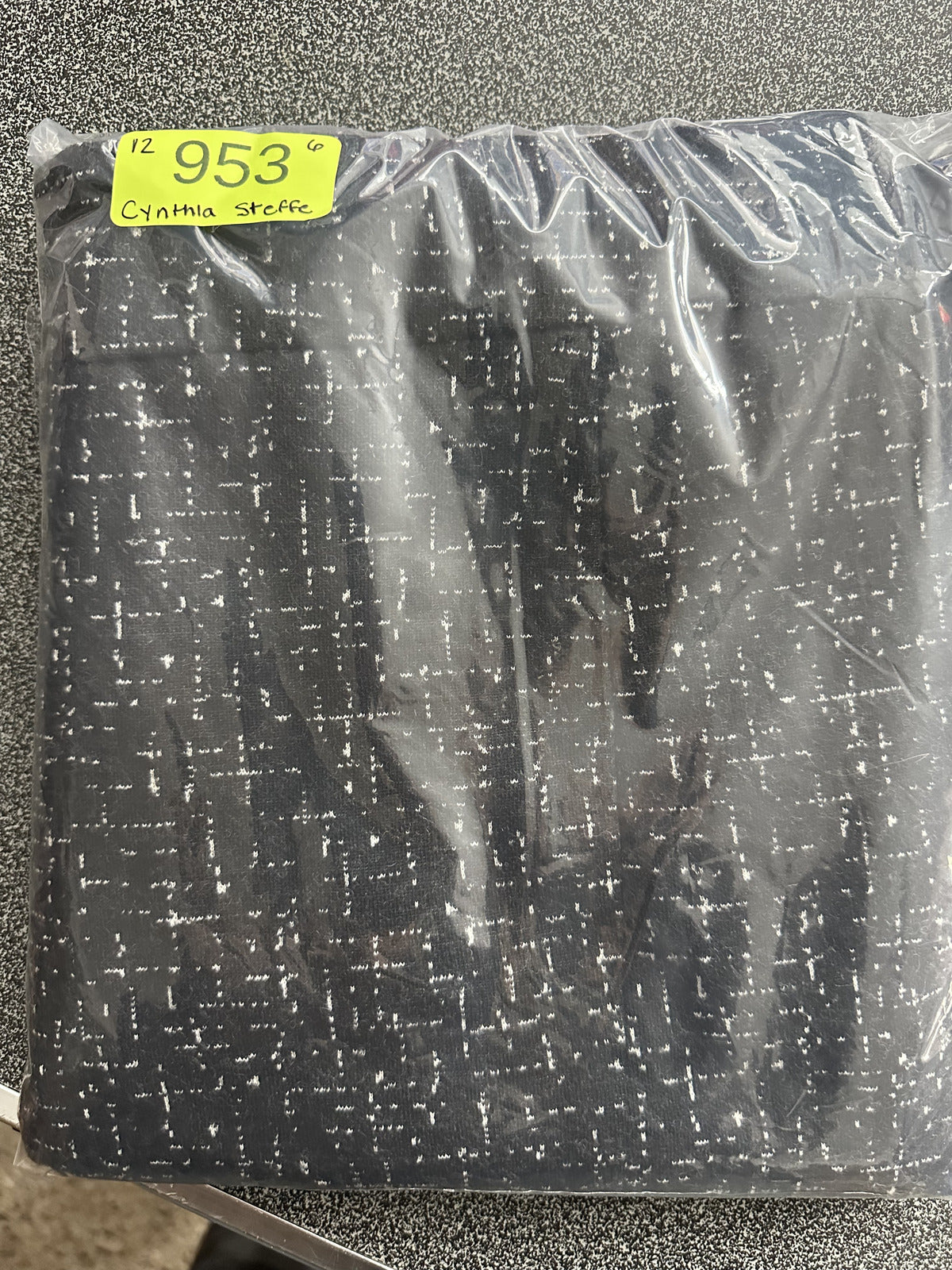 Cynthia Steffe Black and White Textured Tweed Pencil Skirt Classic Preppy
