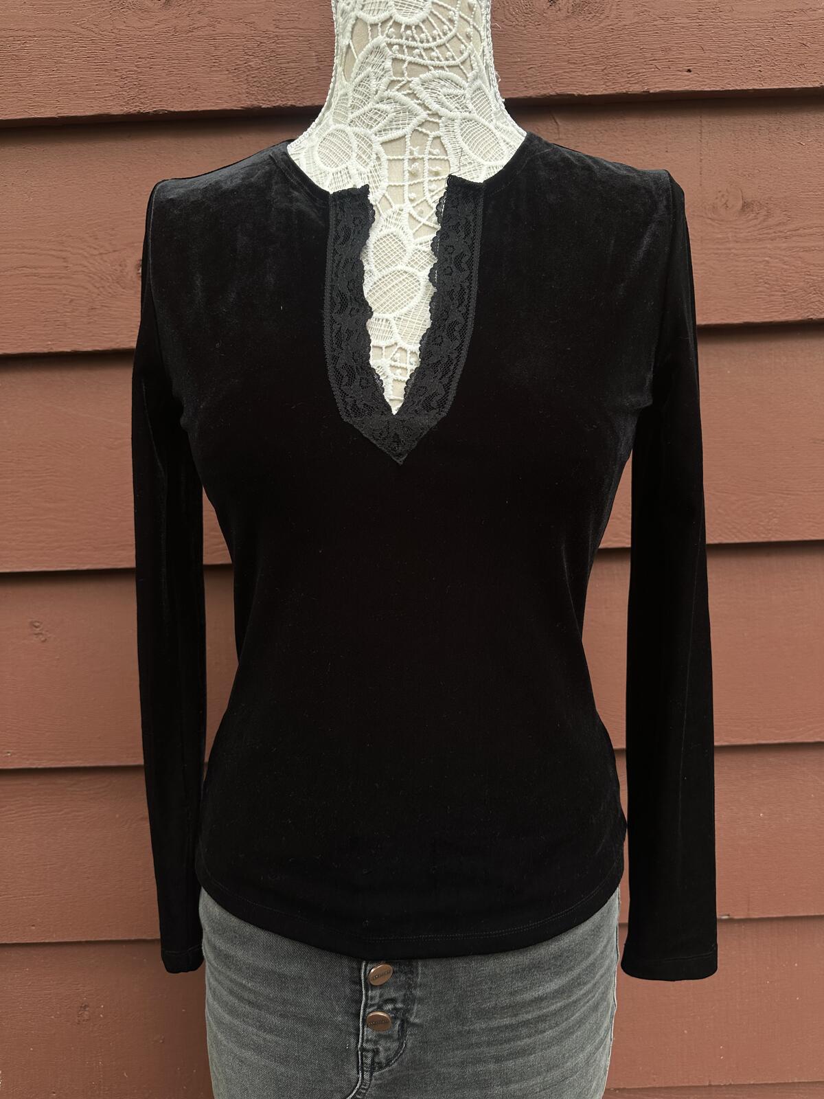 Willi Smith Black Velvet Stretch Top with Lace Trimmed Notch Neckline, Y2K Glam,