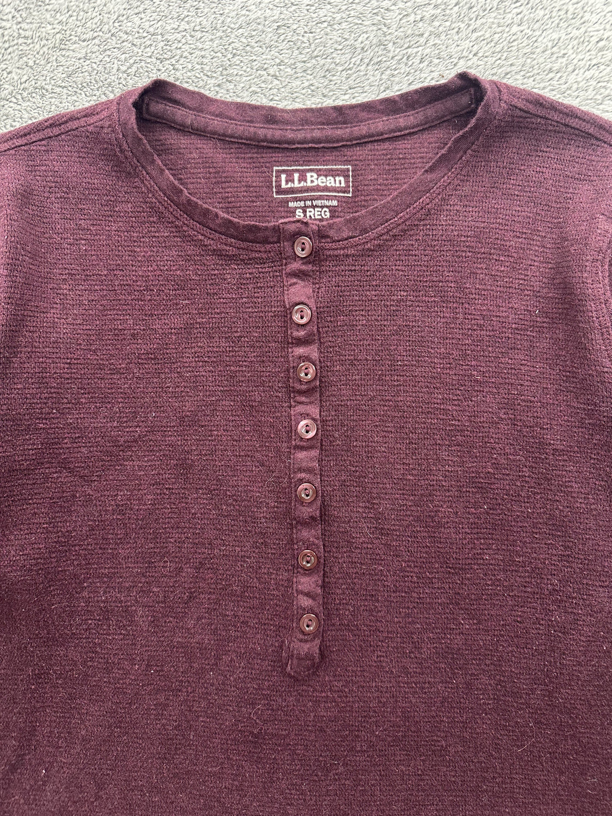 L.L.Bean Vintage Long Sleeve Henley Shirt in Deep Plum