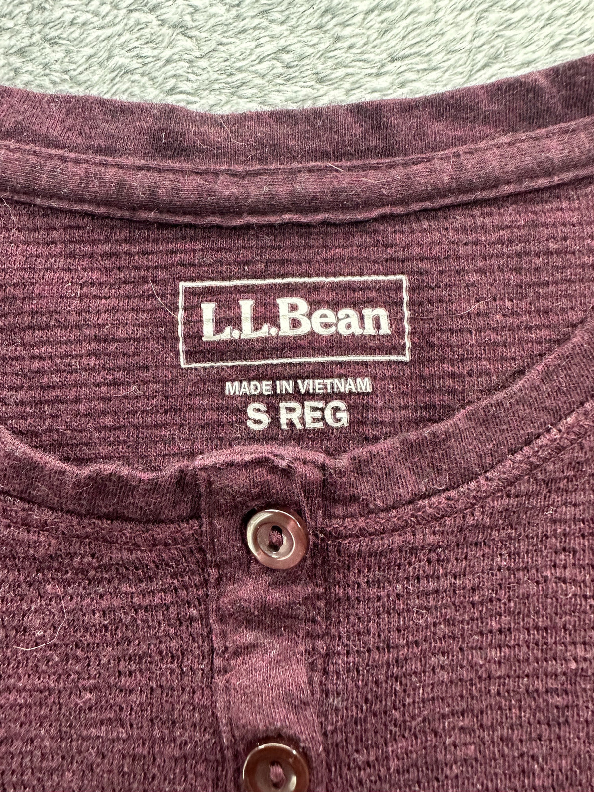 L.L.Bean Vintage Long Sleeve Henley Shirt in Deep Plum