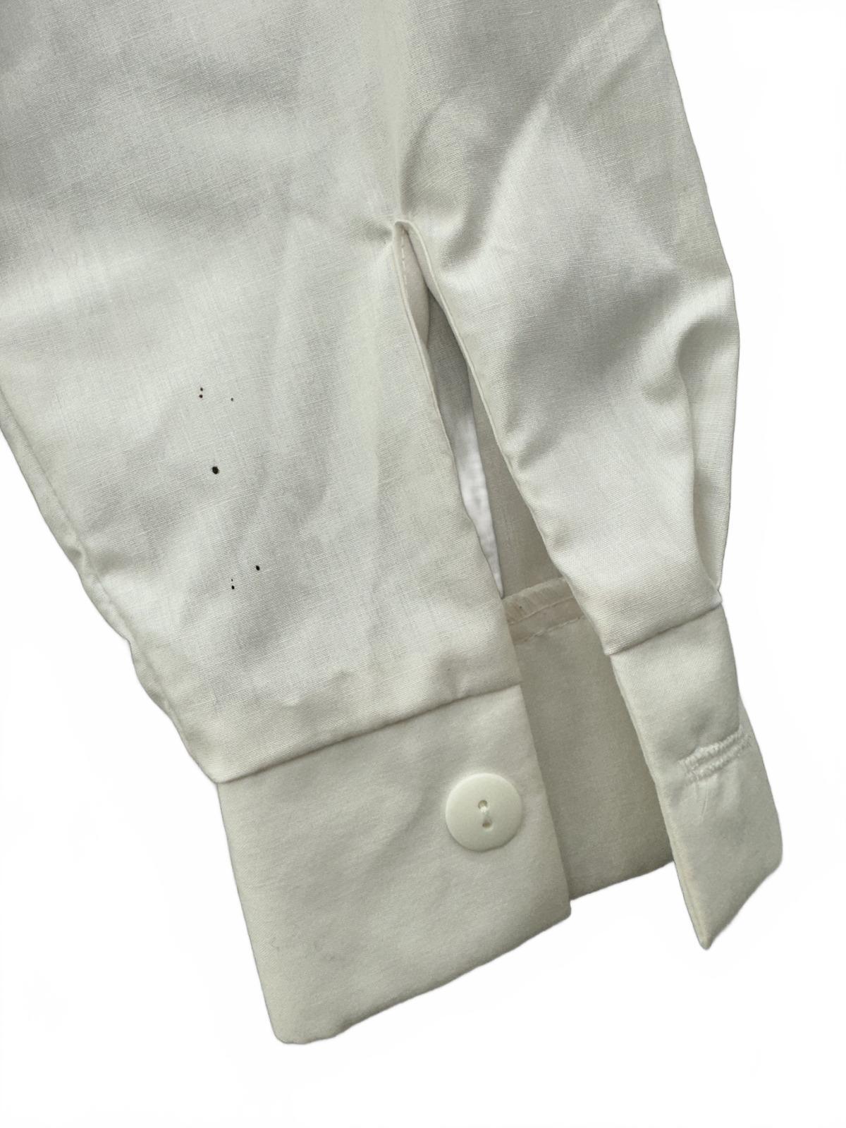 Norton McNaughton Vintage White Holiday Embroidered Button Up Blouse Christmas