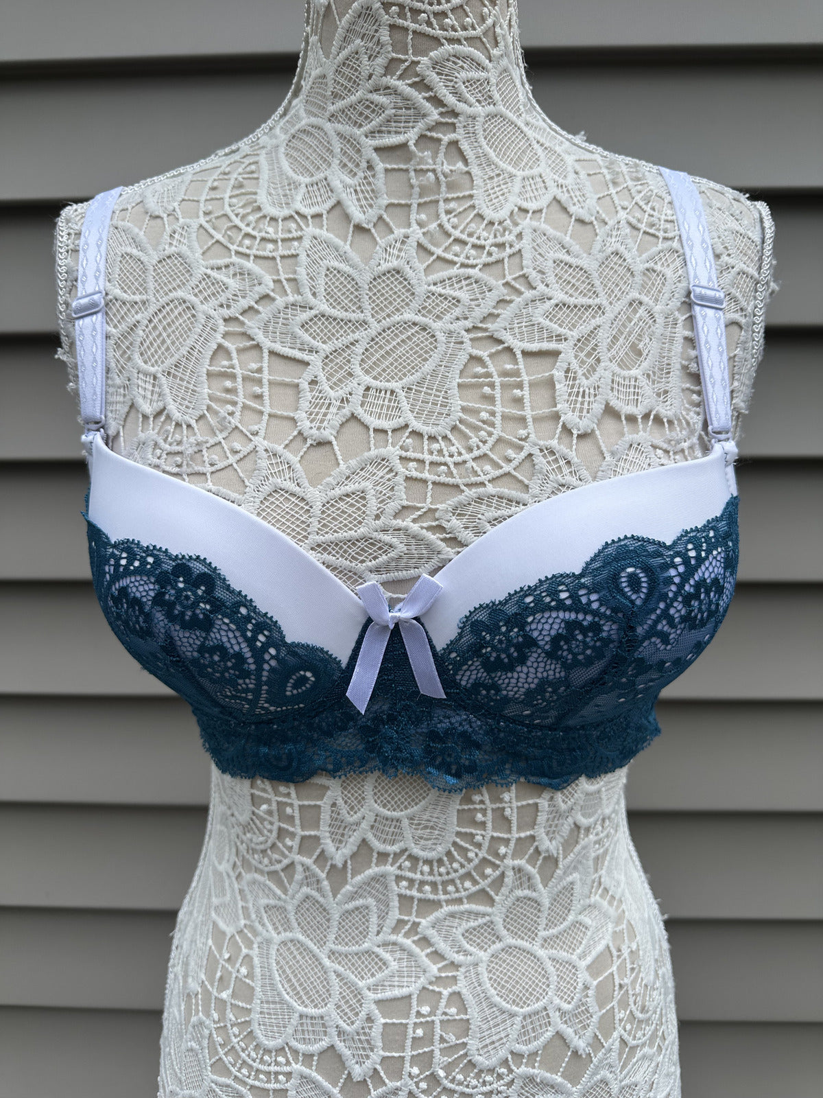 White and Blue Lace Bra Feminine Vintage Style Underwire