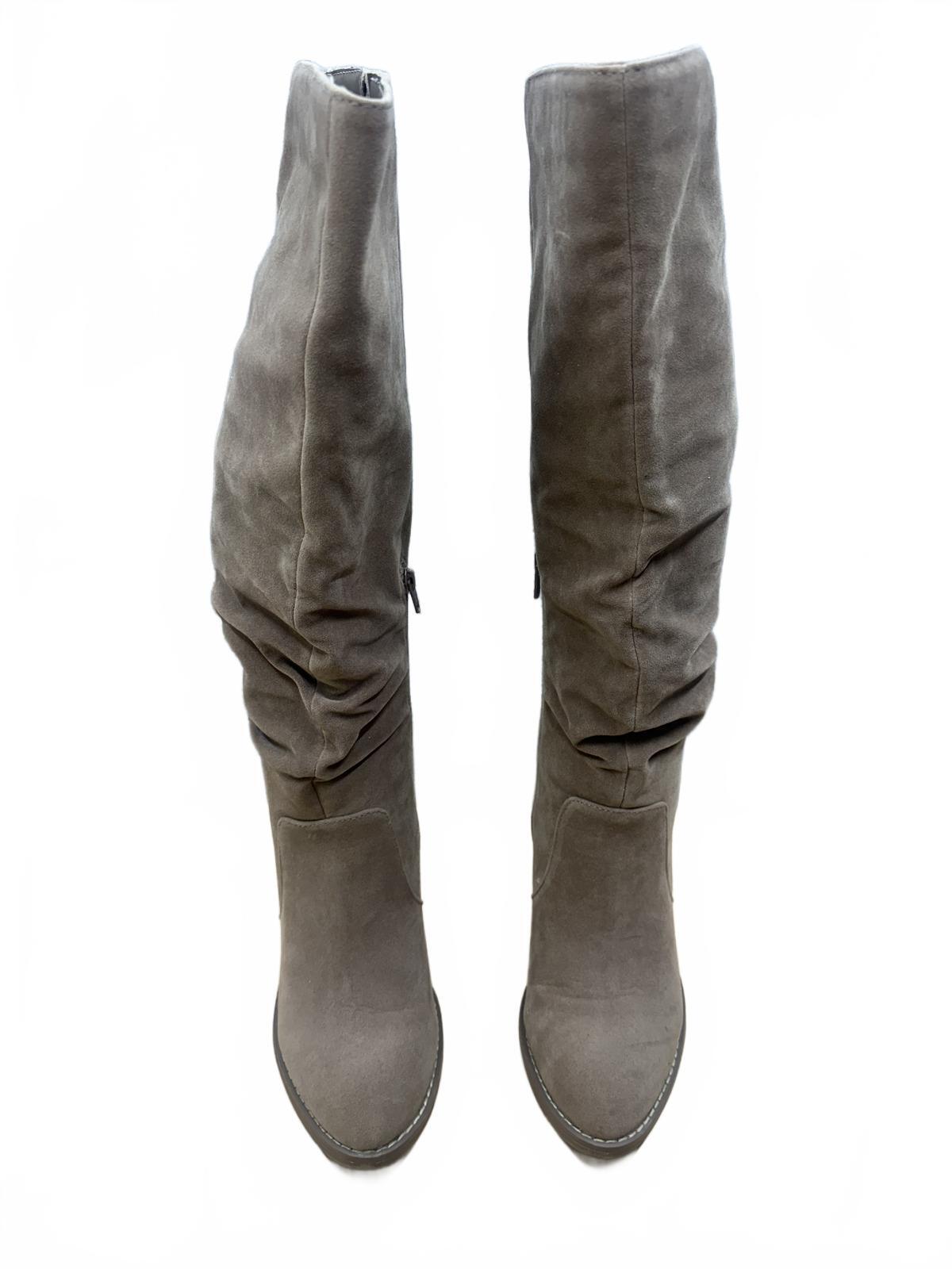 Universal Thread Taupe Suede Slouchy Knee High Boots Casual Fall Vintage