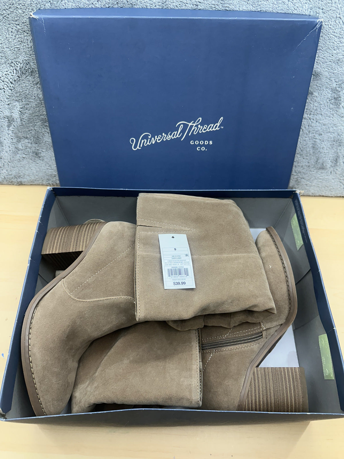 Universal Thread Taupe Suede Slouchy Knee High Boots Casual Fall Vintage