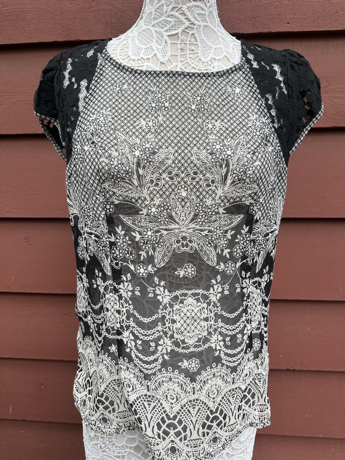 Y2K Fairycore Bila Black and White Lace Print Short Sleeve Blouse