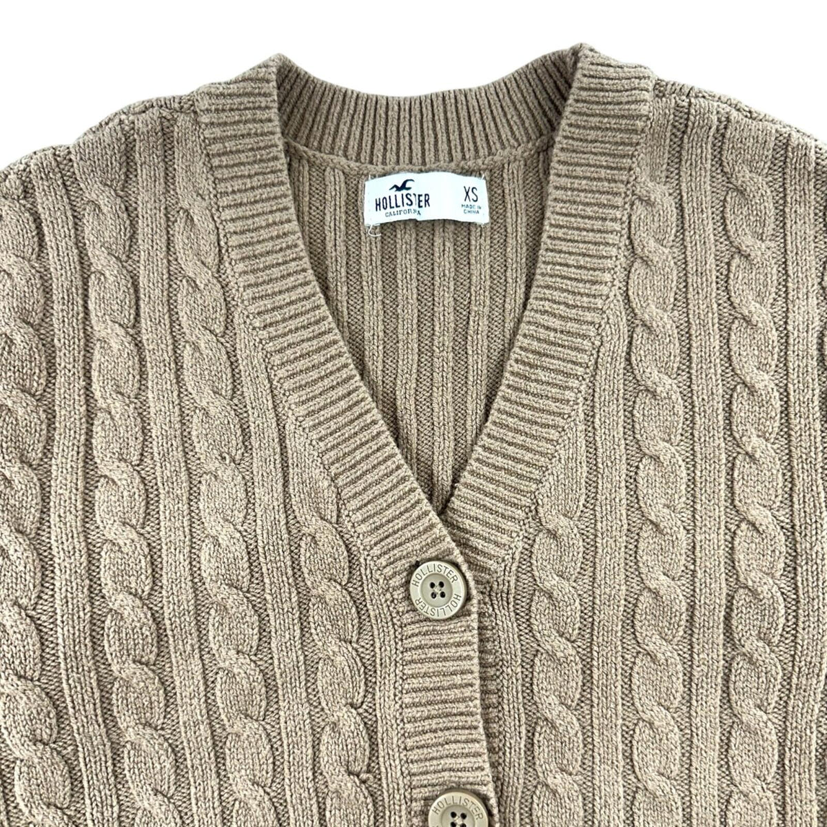 Hollister Co. Cropped Cable Knit Cardigan Sweater in Warm Camel Tan