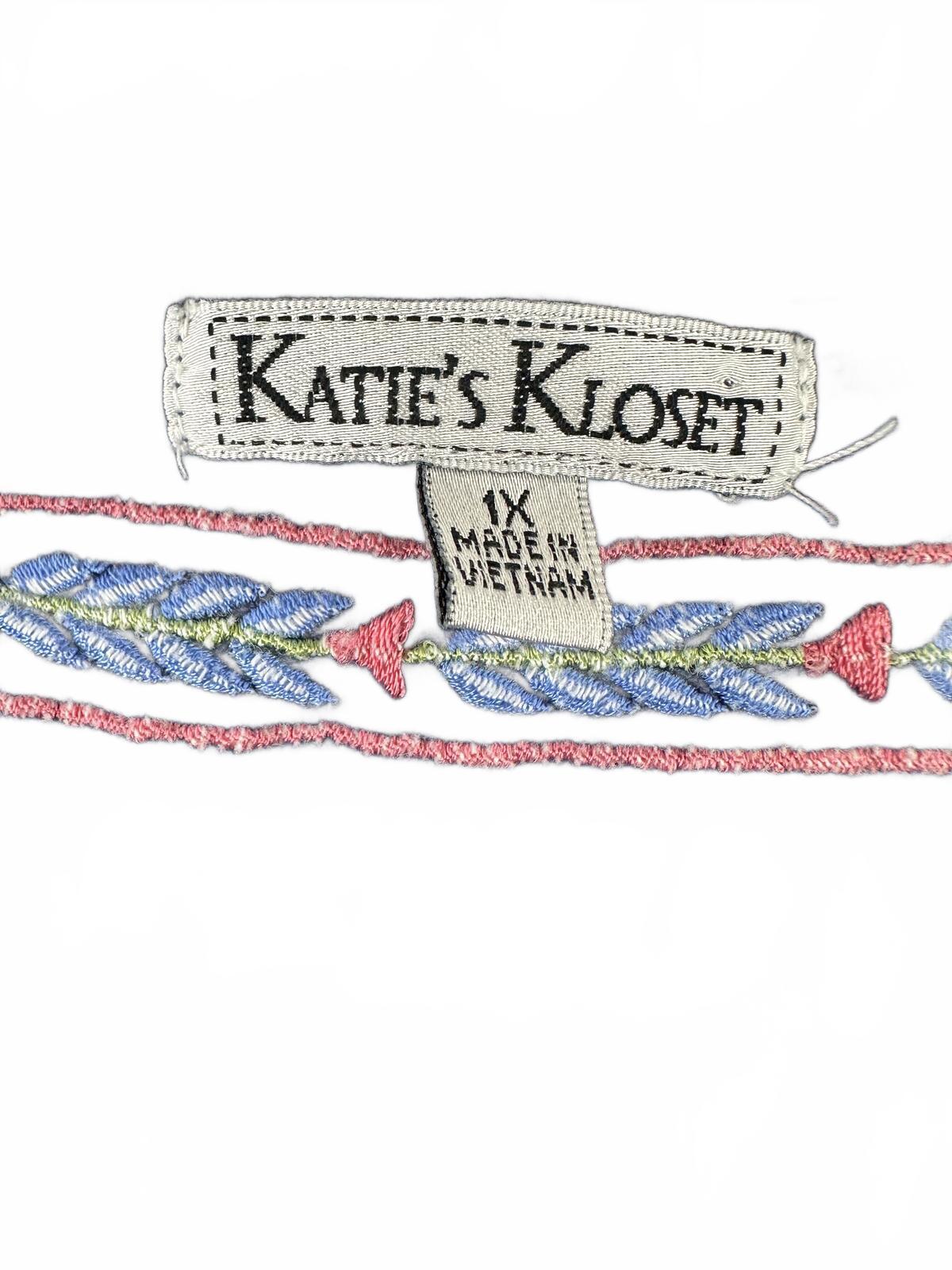 Katie's Kloset Navy Embroidered Y2K Boho Tee