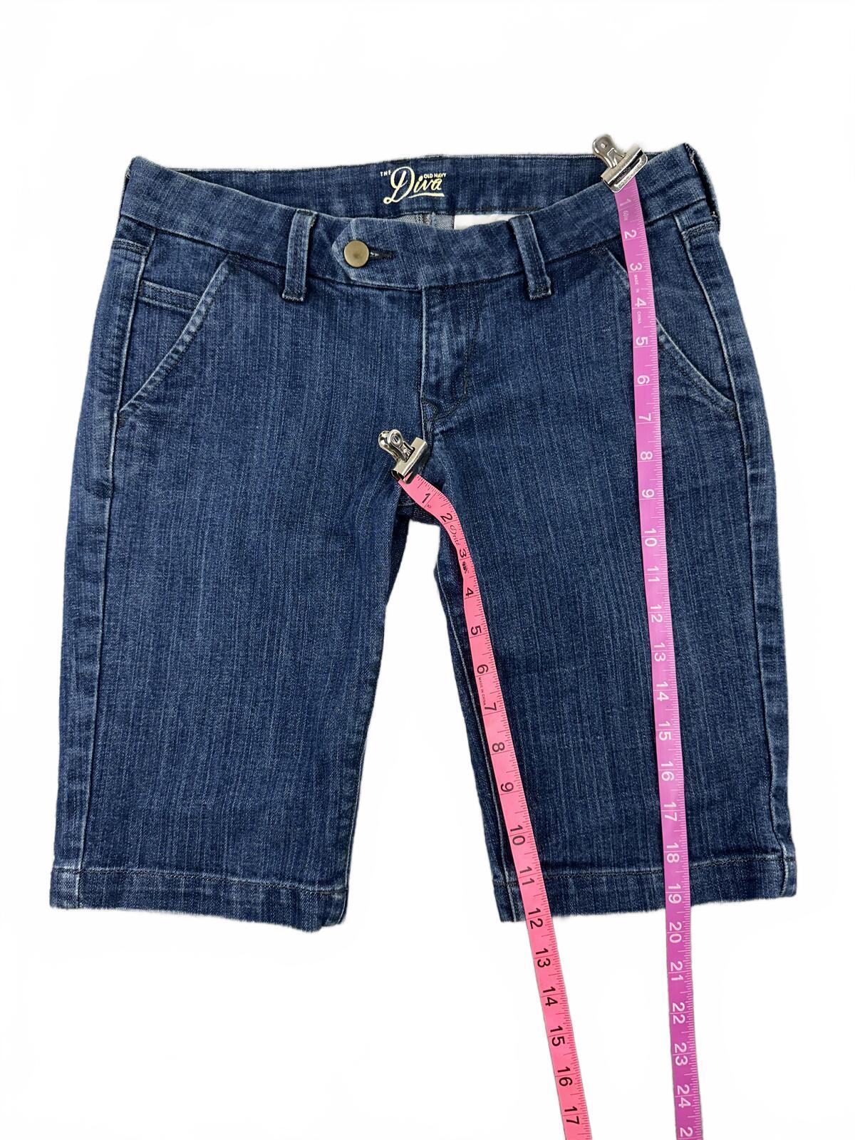 Old Navy Diva Denim Bermuda Shorts Medium Wash Y2K Casual Streetwear