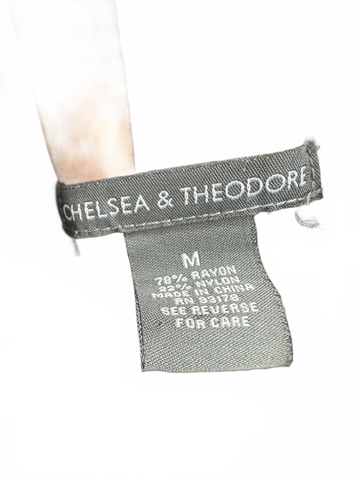 Chelsea & Theodore Black Ribbed Turtleneck Sweater Classic Fit Cozy