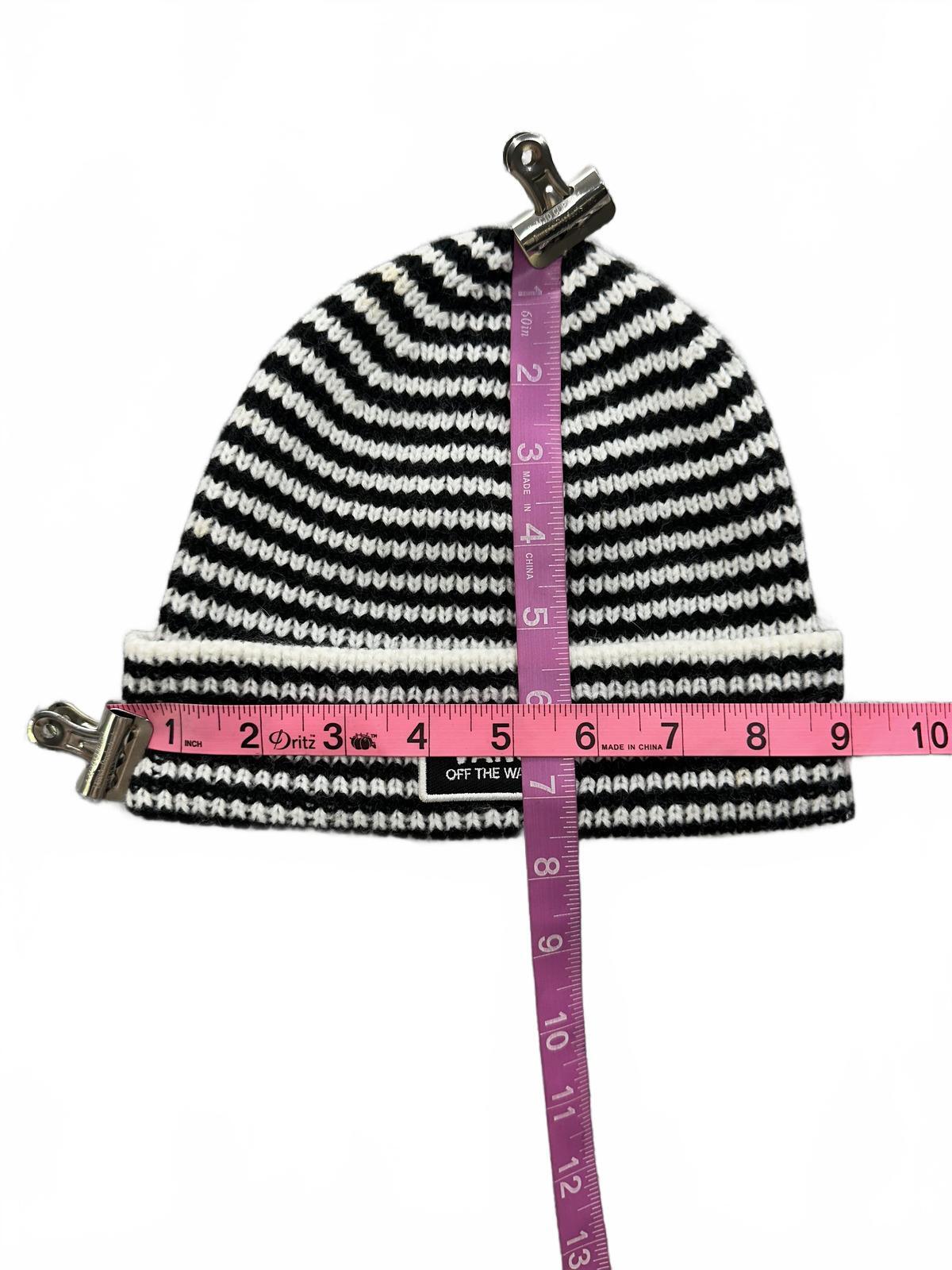 VANS Black and White Striped Beanie Off The Wall Streetwear Hat