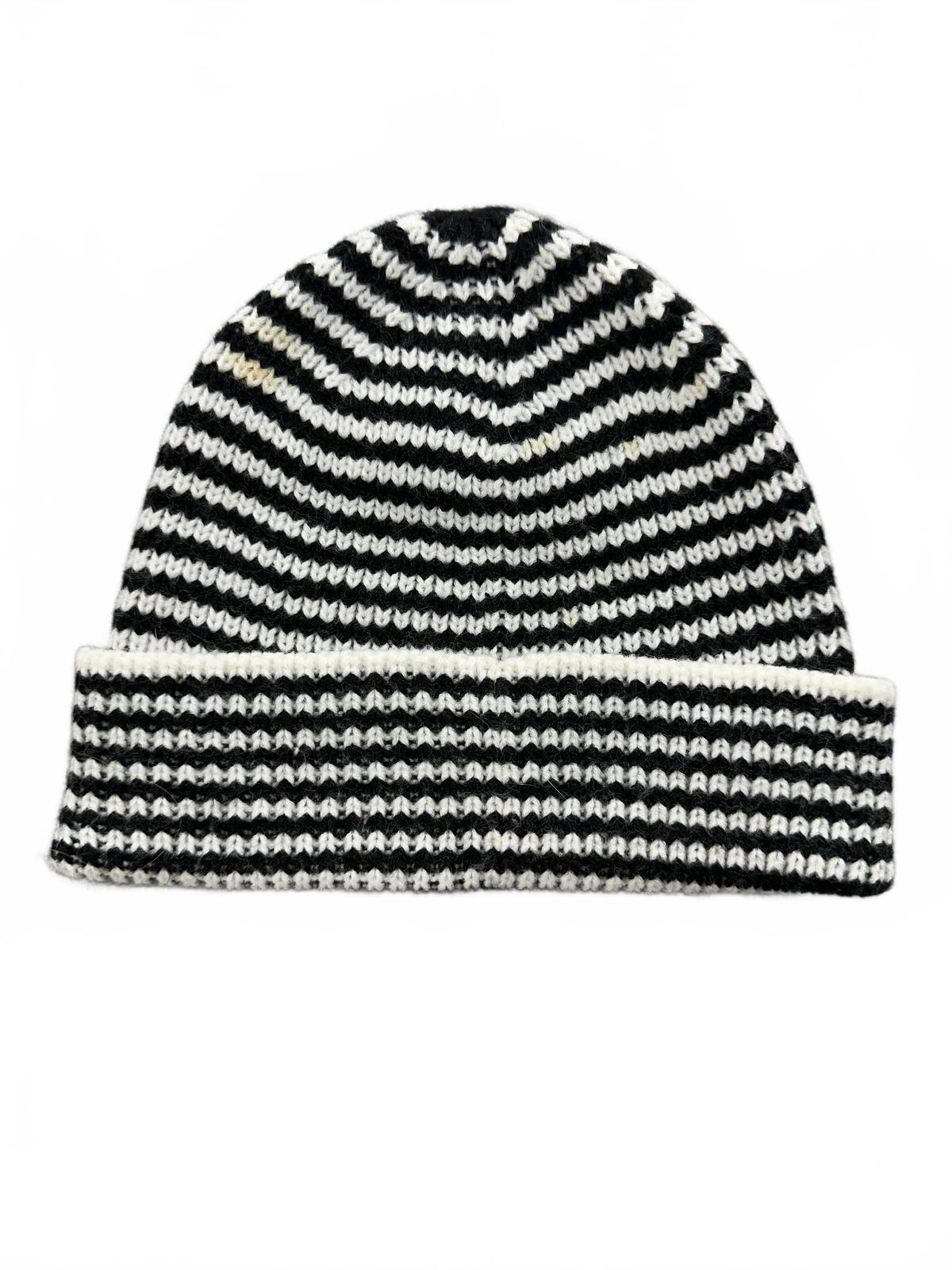 VANS Black and White Striped Beanie Off The Wall Streetwear Hat