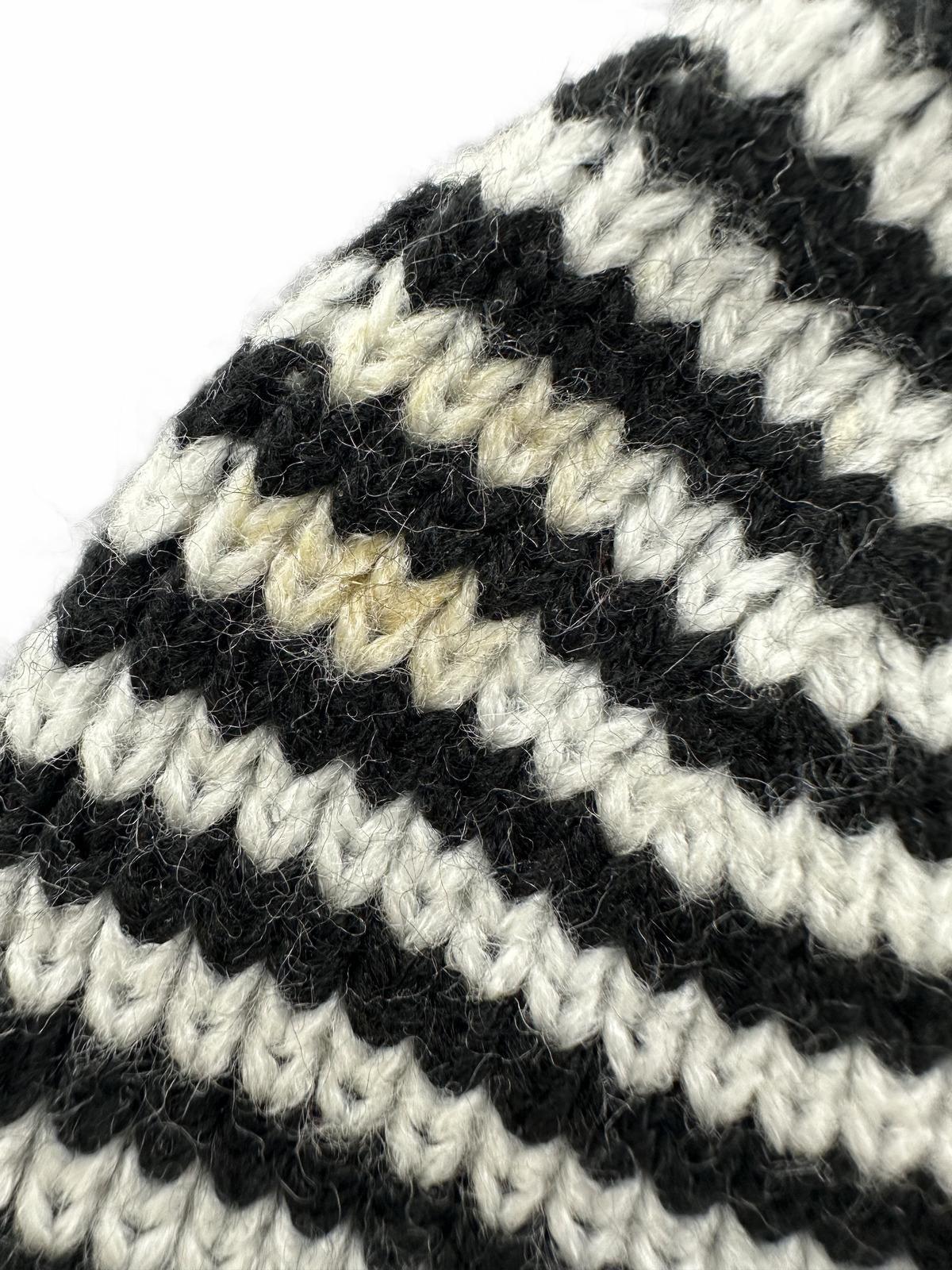VANS Black and White Striped Beanie Off The Wall Streetwear Hat