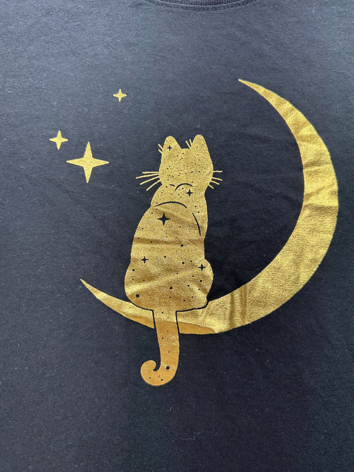 NWT Way to Celebrate Halloween Black Cat Moon Graphic Tee