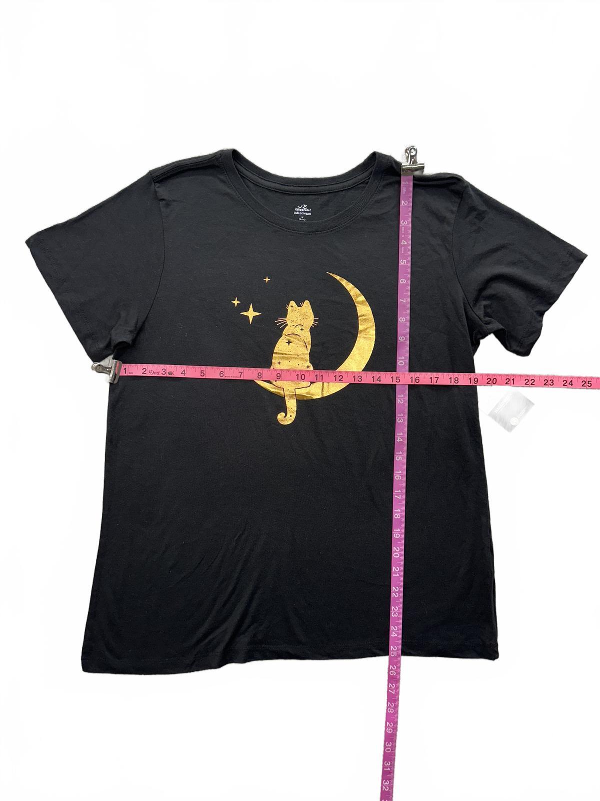 NWT Way to Celebrate Halloween Black Cat Moon Graphic Tee