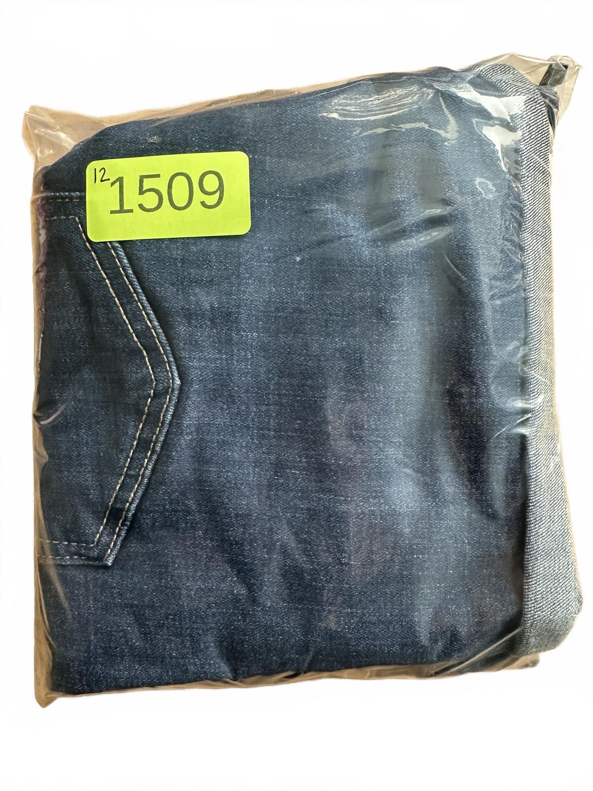 Levi's Mid Length Denim Shorts Classic Vintage Casual Blue Rolled Cuffs