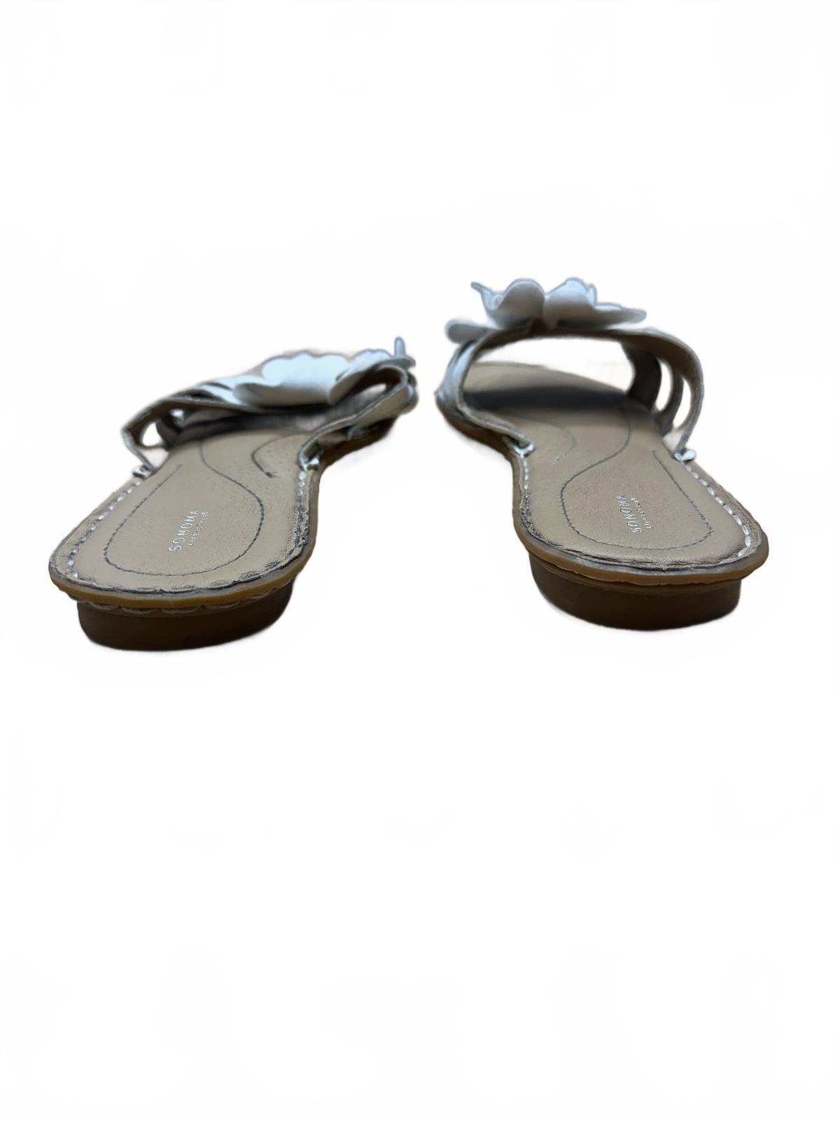 Sonoma Shoes White Floral Slide Sandals Casual Summer Footwear