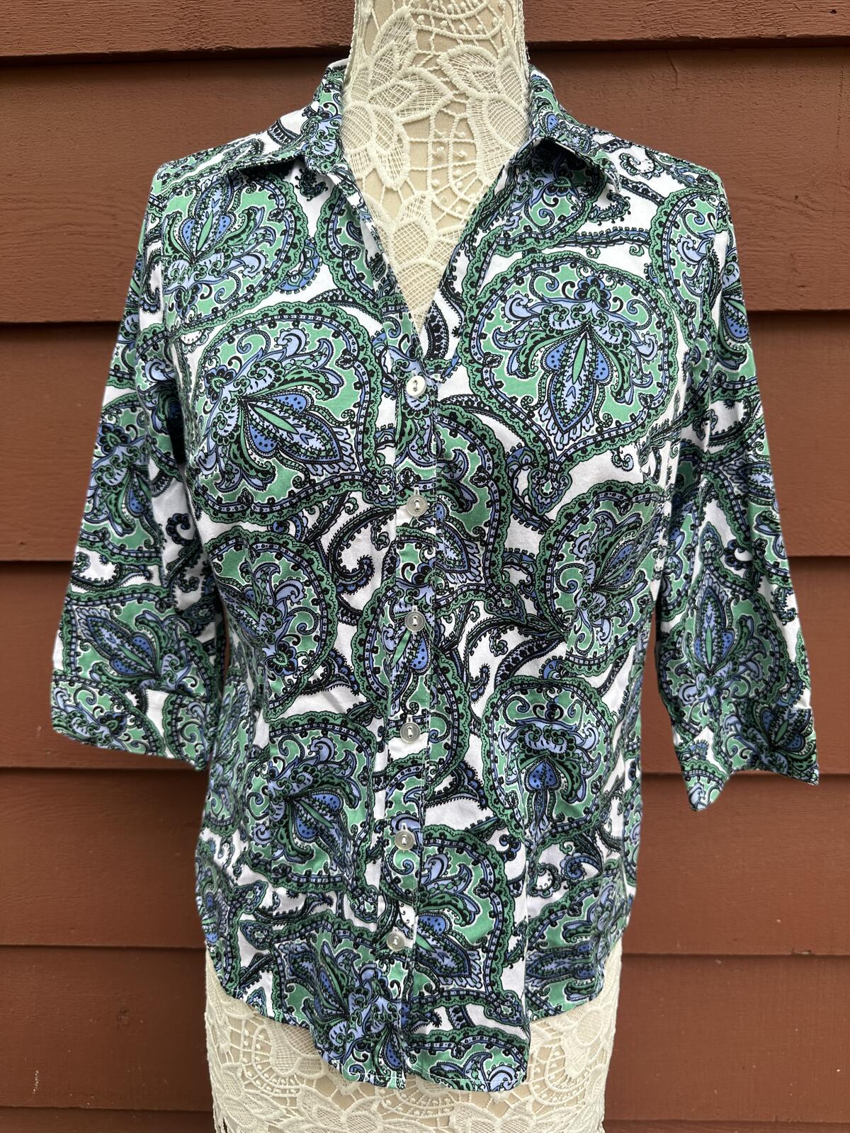 212 Collection Y2K Boho Paisley Print Button Up Blouse in Green and Blue