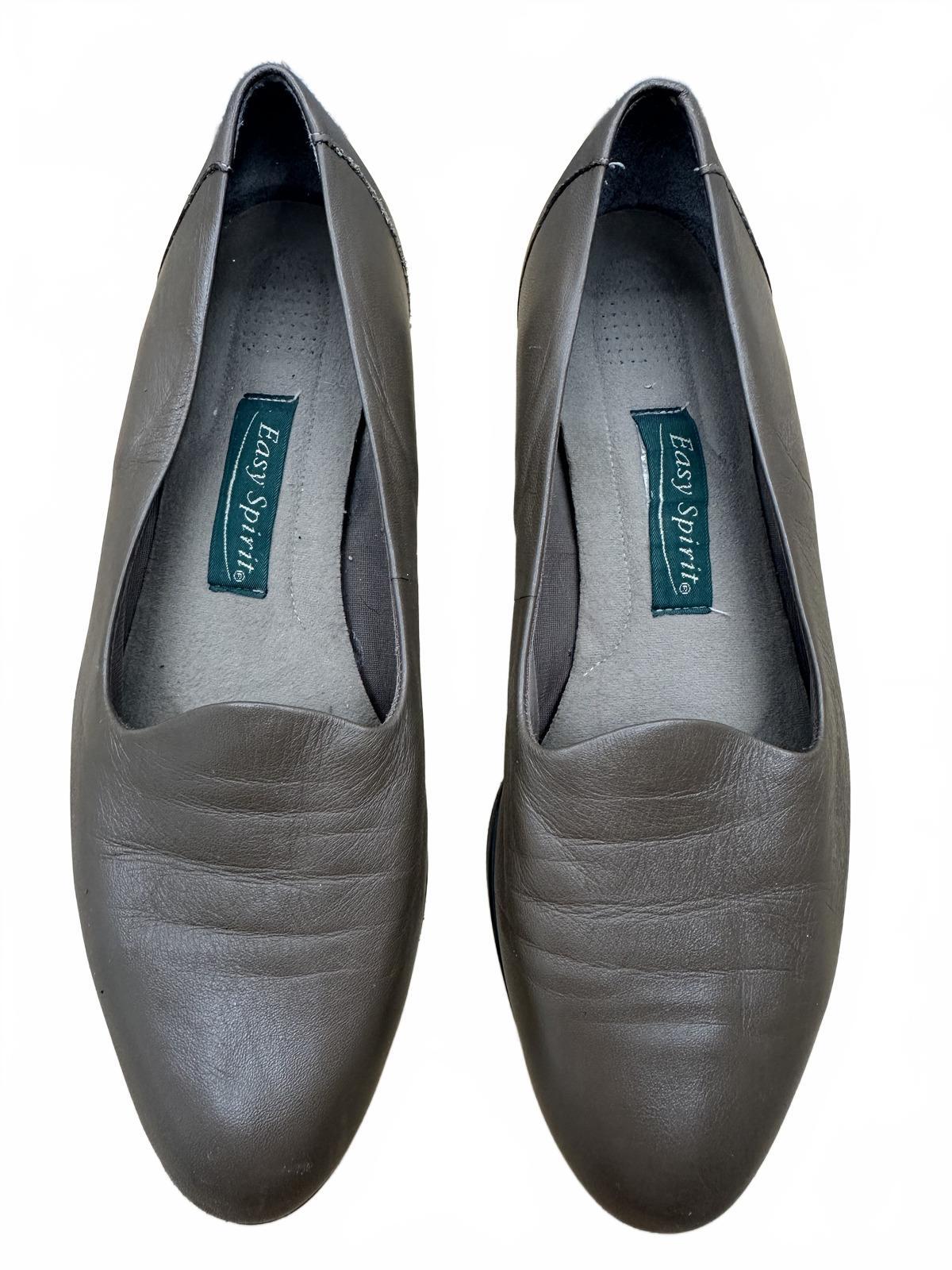 Easy Spirit Classic Taupe Leather Slip On Flats
