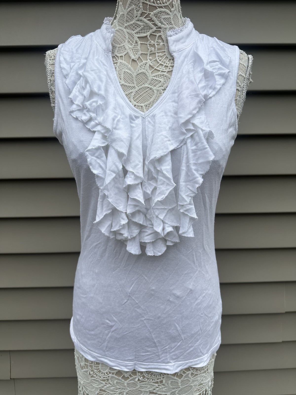 The Limited White Sleeveless Ruffle Blouse Y2K Office Siren Coquette Girl