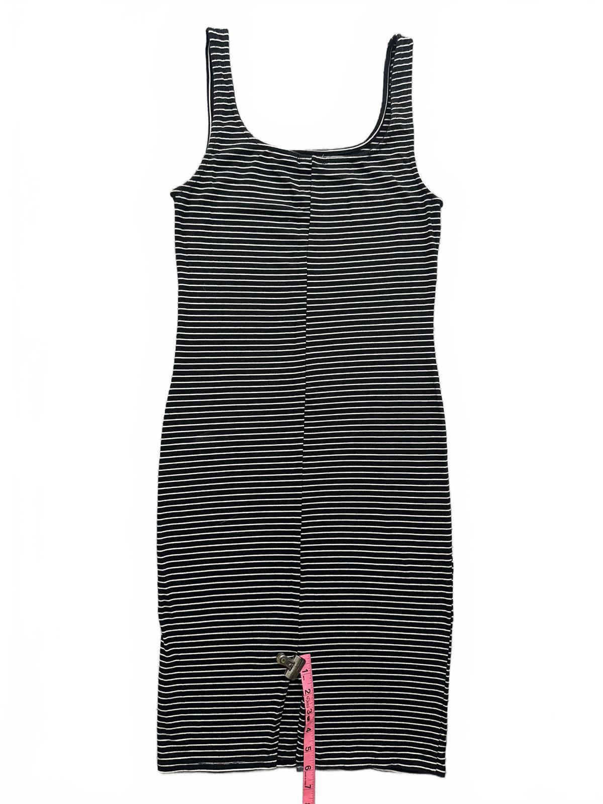 Heart & Hips Black and White Striped Sleeveless Bodycon Dress
