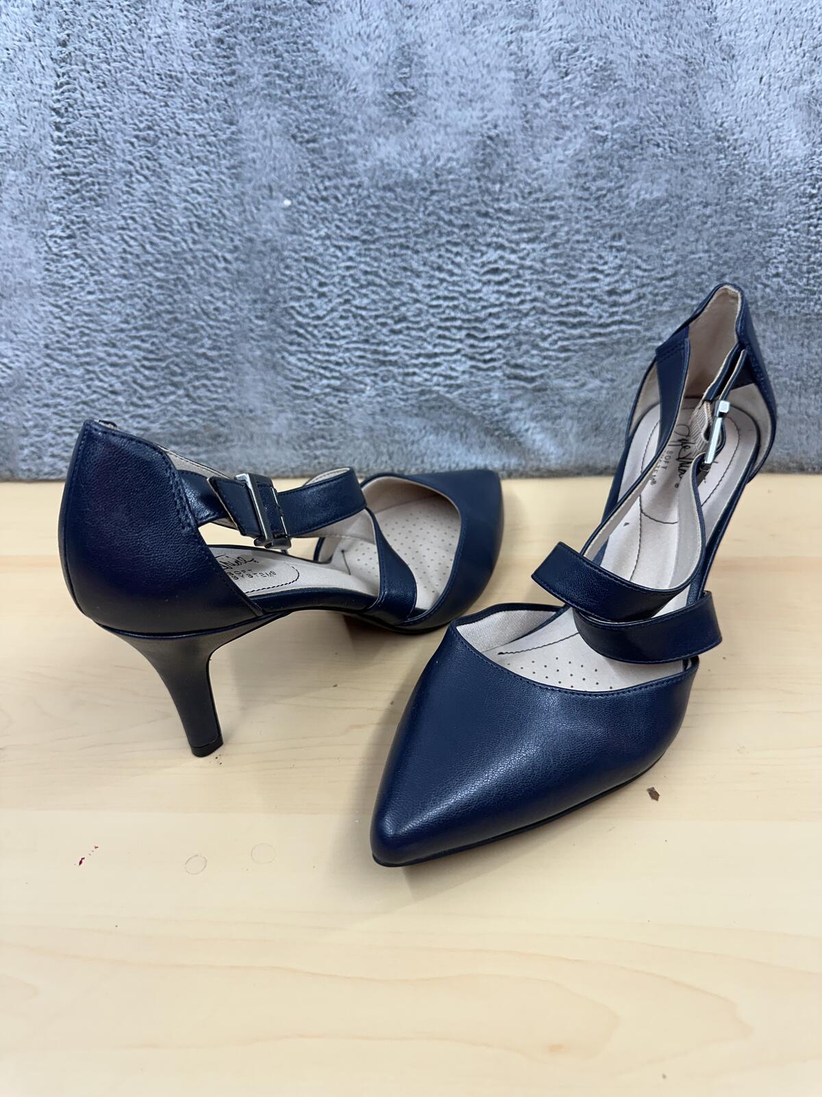 LifeStride Navy Blue Pointed Toe Slingback Heels with Mary Jane Strap Y2K Glam