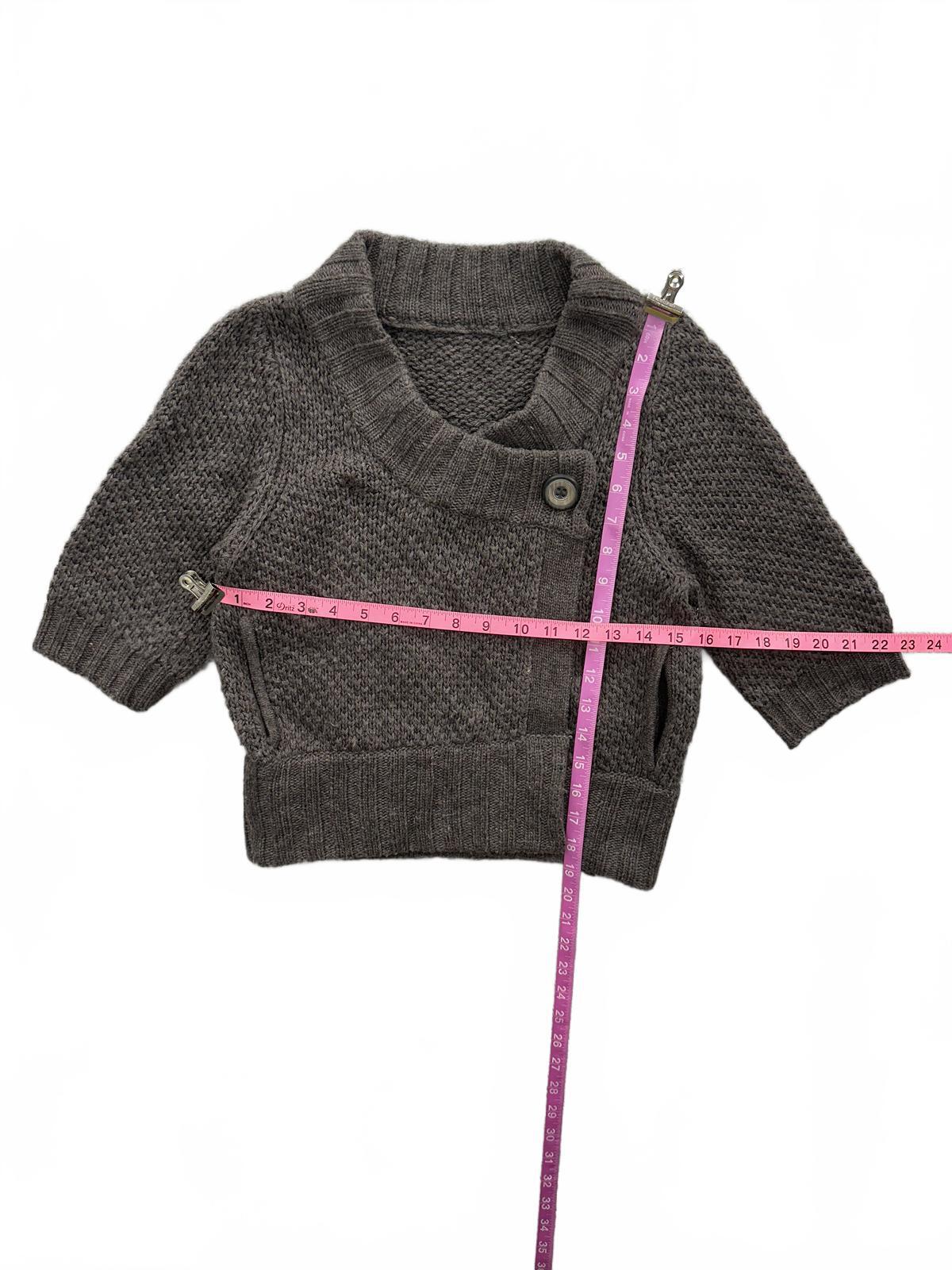 Cozy Chunky Textured Knit Cropped Sweater with Button Detail Brown