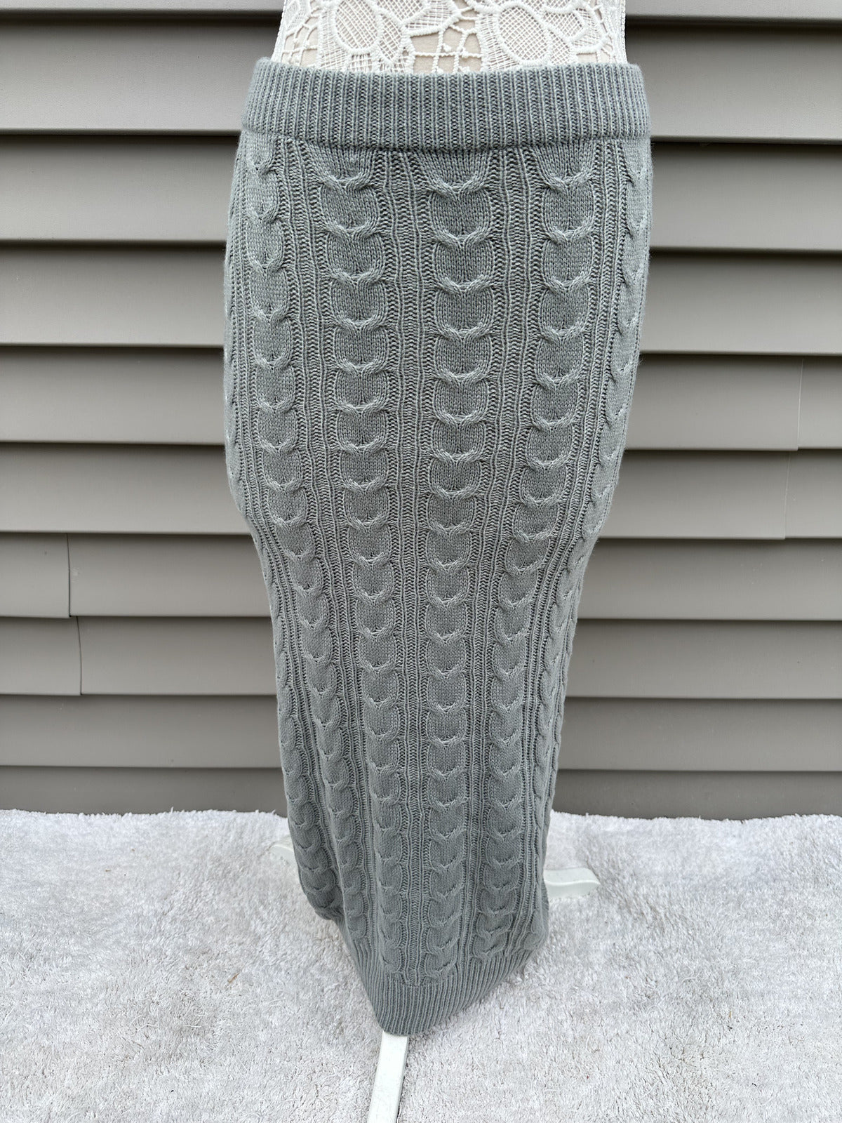 SHEIN Grey Cable Knit Midi Skirt
