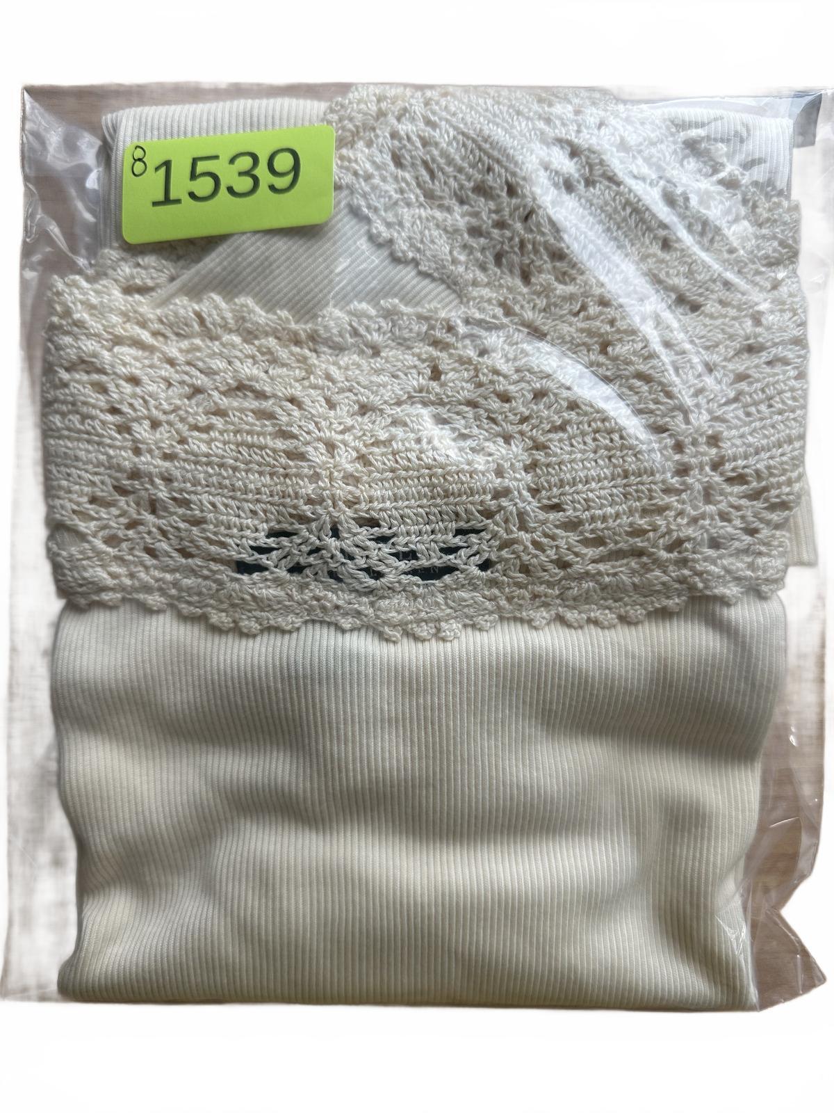 Lauren Ralph Lauren Cream Ribbed Crochet Neckline Bohemian Cottage Blouse