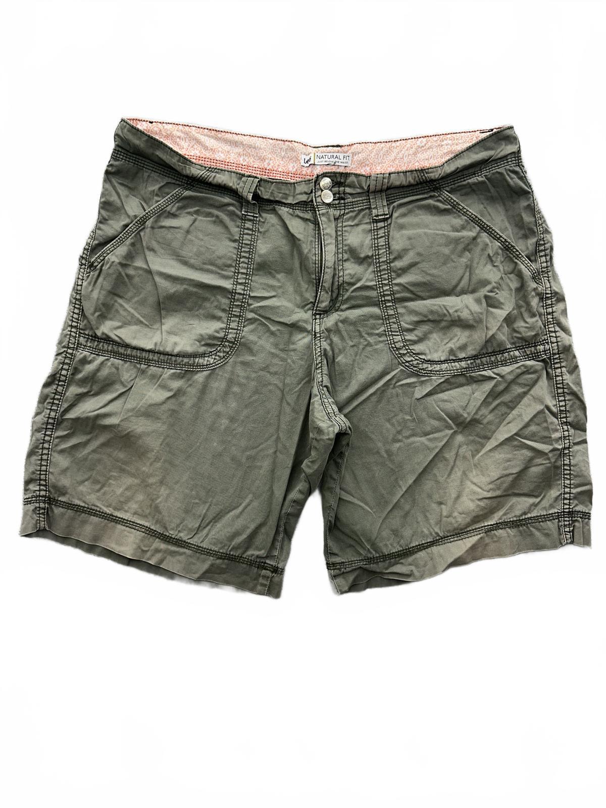 Lee Natural Fit Cargo Shorts Olive Green Cotton Blend