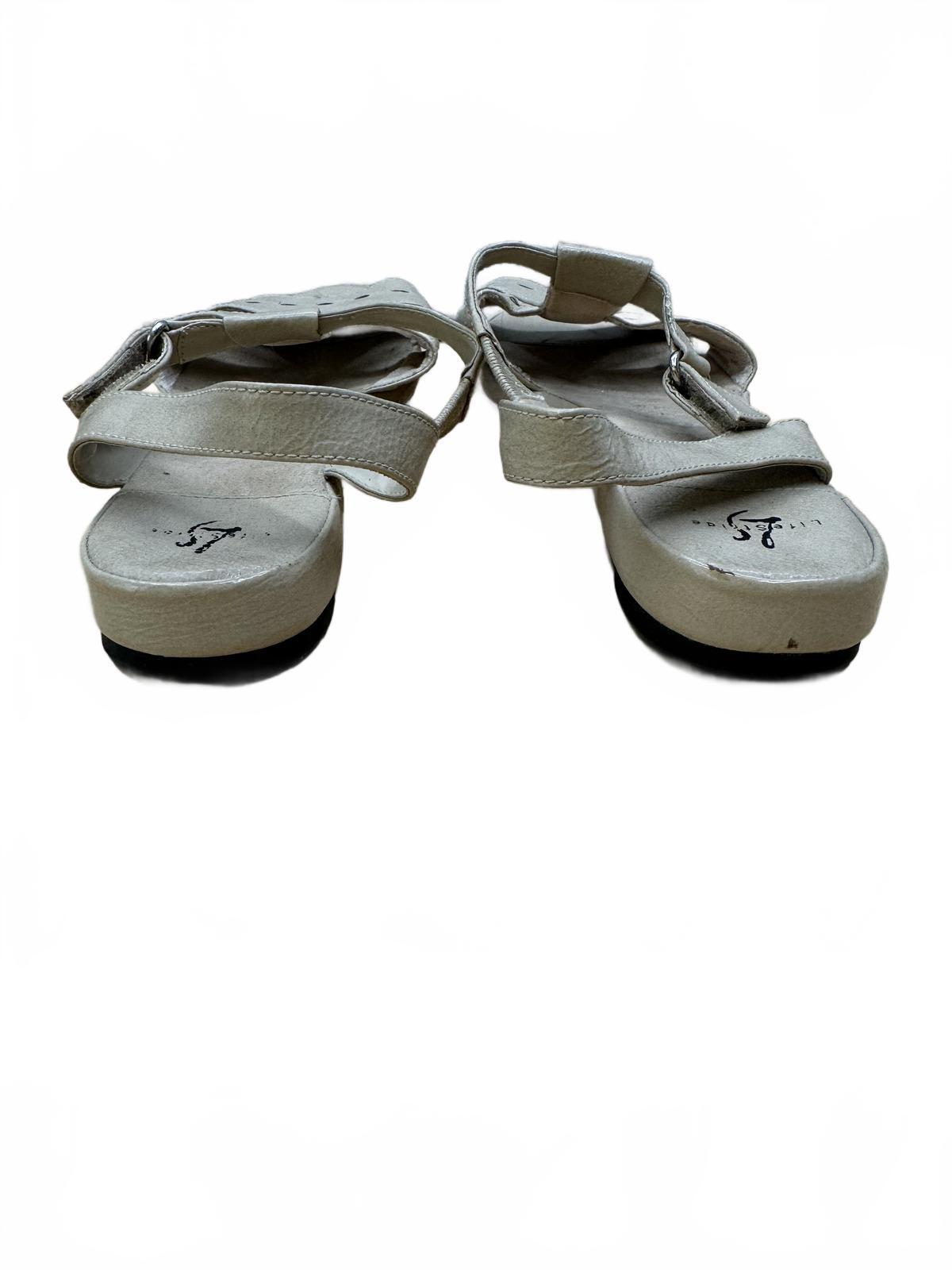 Lifestride Beige Leather Slingback Sandals Comfortable Casual Chic Summer