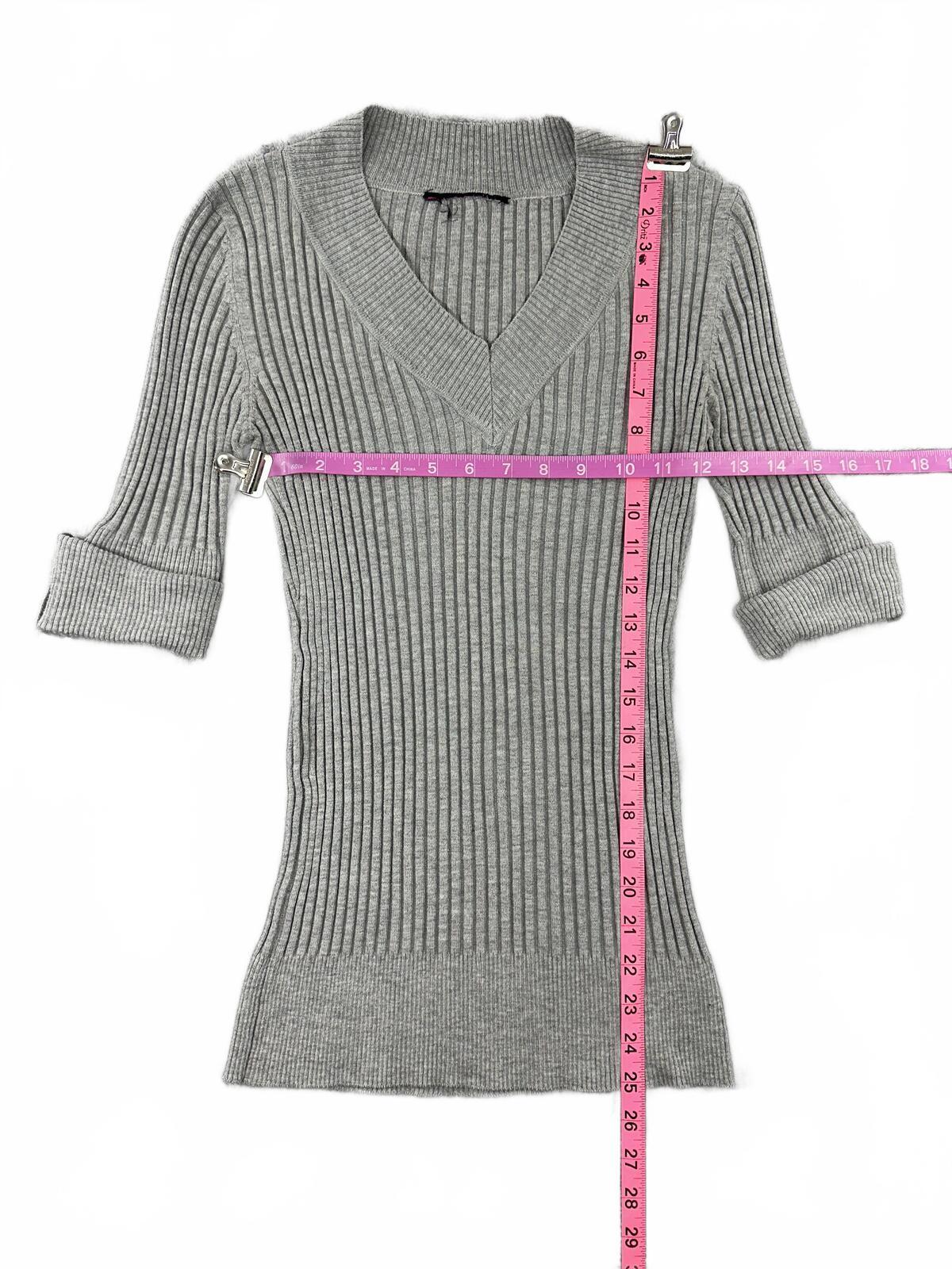 Y2K Style Gray Ribbed Knit V-Neck Sweater with Roll Tab Sleeves