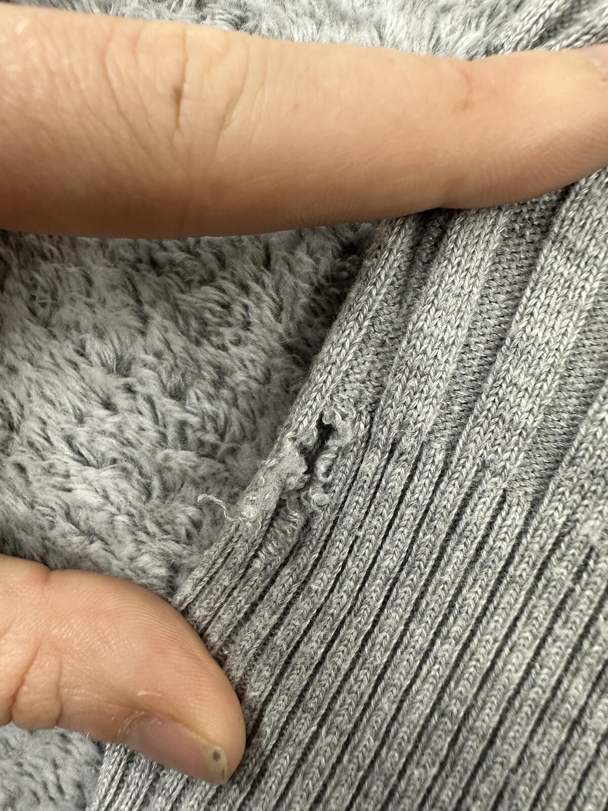 Y2K Style Gray Ribbed Knit V-Neck Sweater with Roll Tab Sleeves
