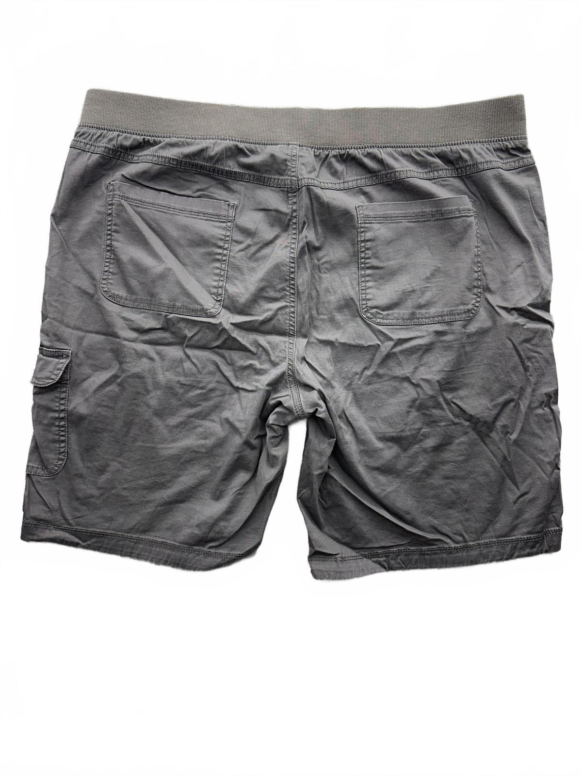 NorthCrest Gray Cargo Shorts Elastic Waist