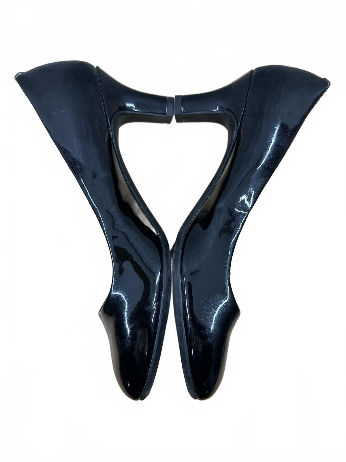 East 5th Black Patent Leather Kitten Heel Pumps Y2K Office Chic