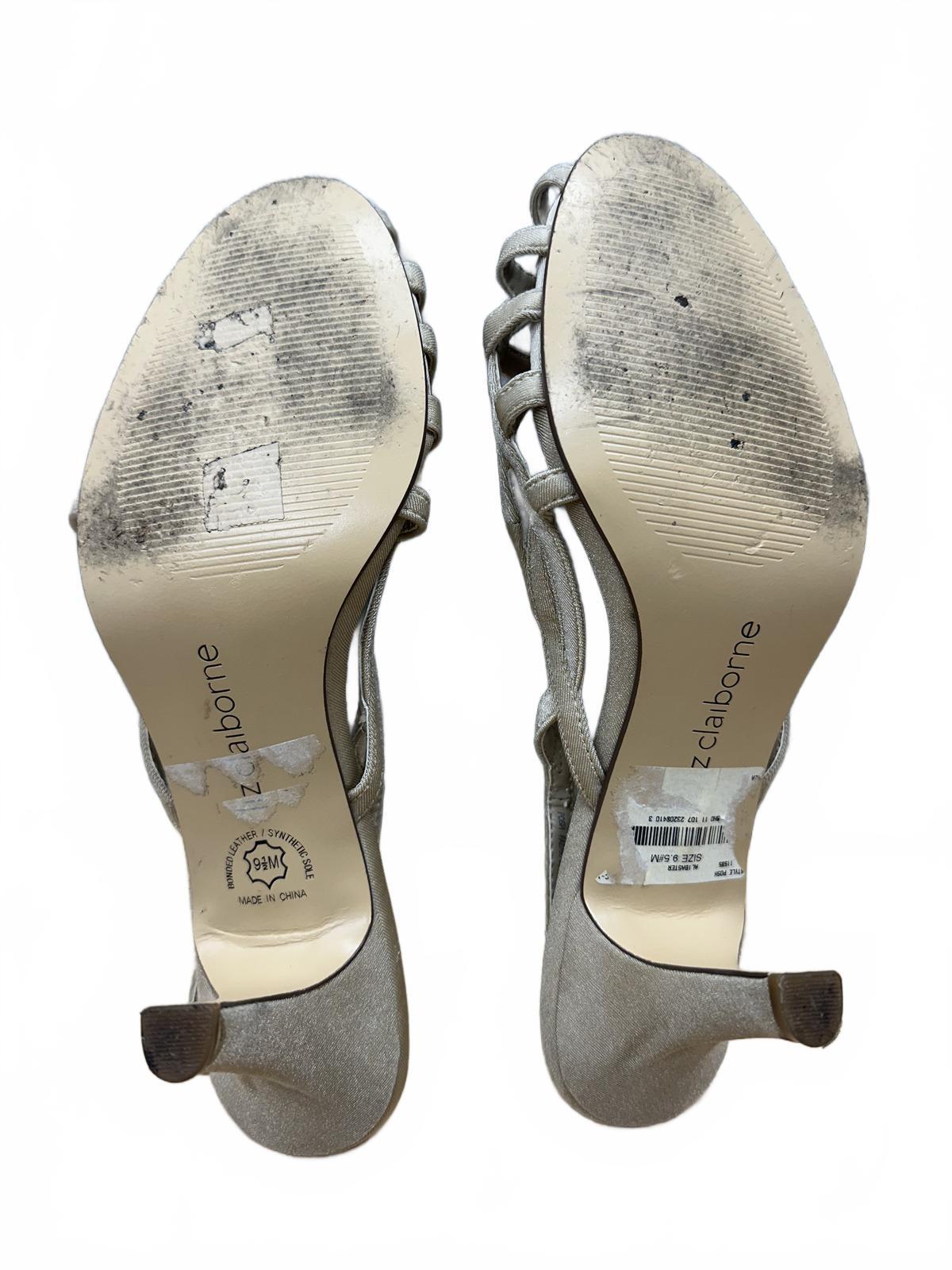 Liz Claiborne Beige Suede Slingback Heels Classic Strappy Mid Heel Sandal