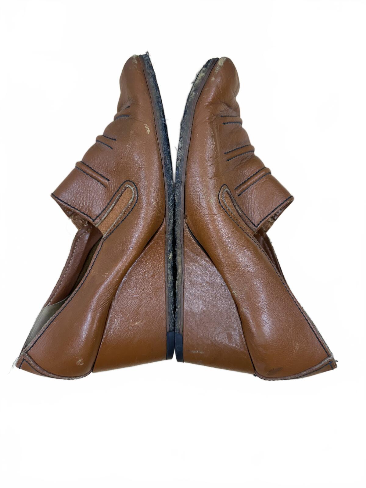 Vintage Brown Leather Wedge Slip On Heels 90s Y2K Retro