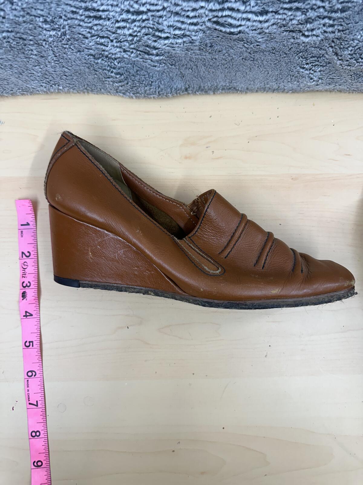 Vintage Brown Leather Wedge Slip On Heels 90s Y2K Retro