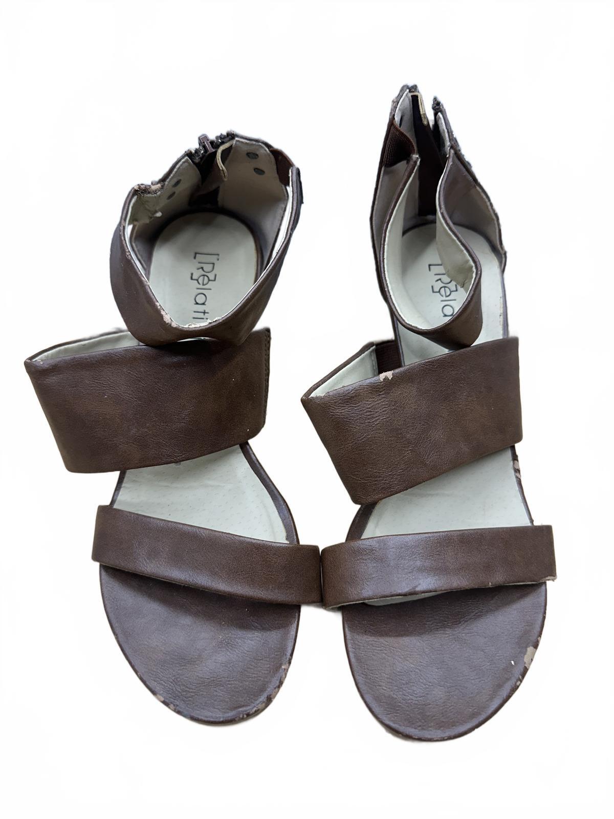 Relativity Brown Wedge Sandals Vintage Inspired with Back Zipper and Studs