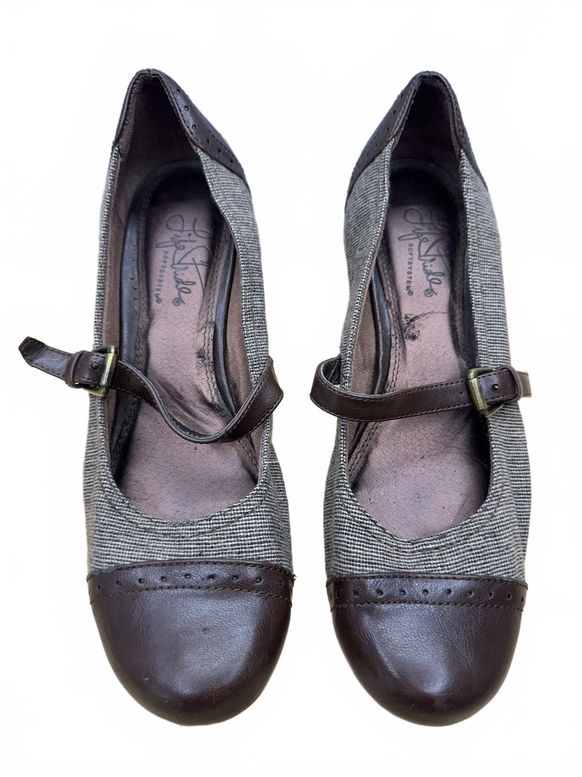 Lifestride Vintage Style Mary Jane Heels Brown and Gray Fabric Loafers Slip Ons