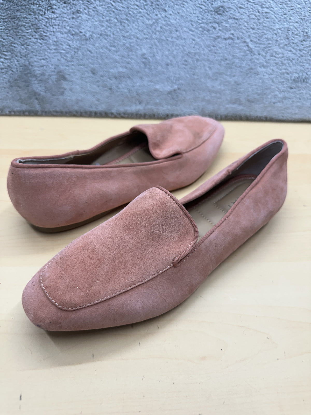 Tahari Pink Suede Loafers Classic Vintage Style