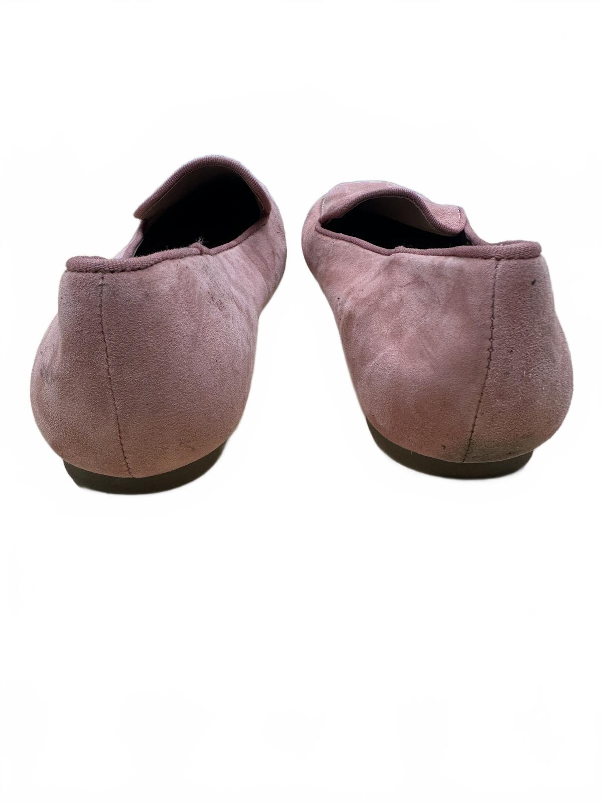 Tahari Pink Suede Loafers Classic Vintage Style