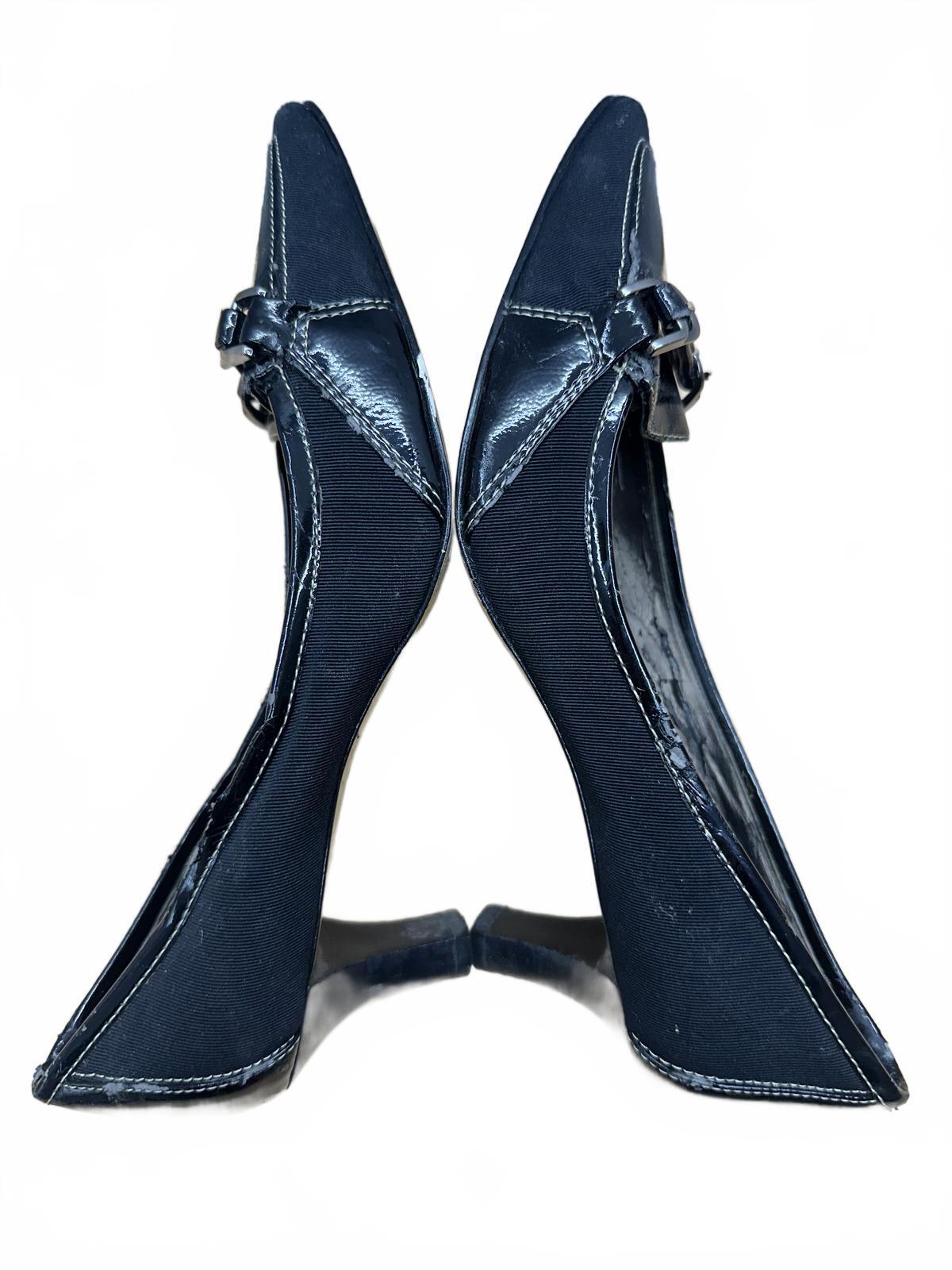 Circa Joan & David Black Kitten Heel Pumps Classic Pointed Toe Buckle Detail