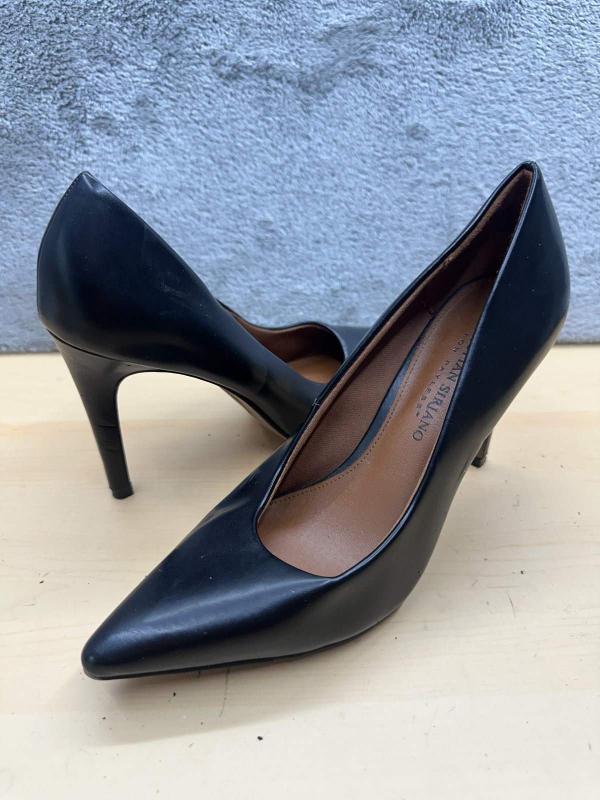 Christian Siriano Black Pumps Classic Pointed Toe Stiletto Heels